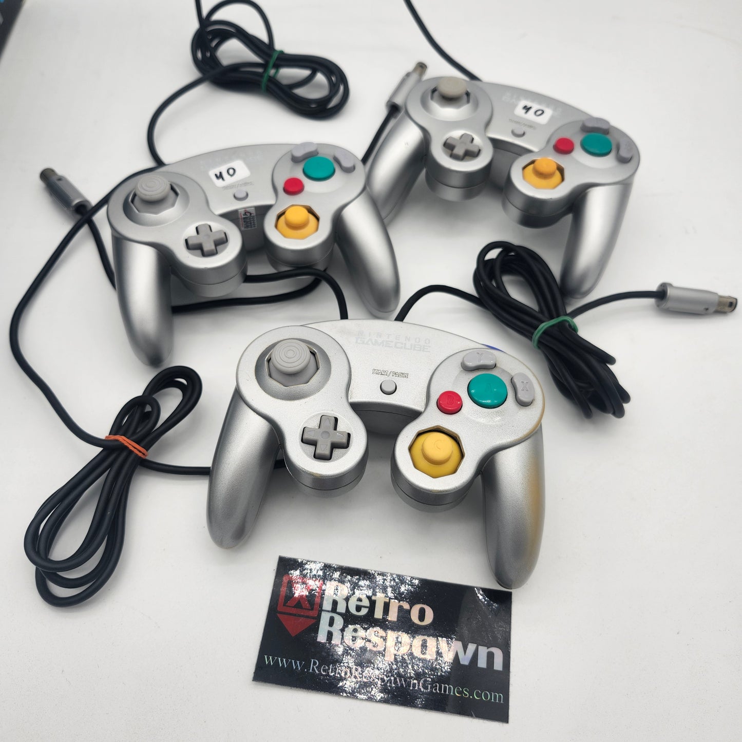 Silver Gamecube Controller - Gamecube (Controller)