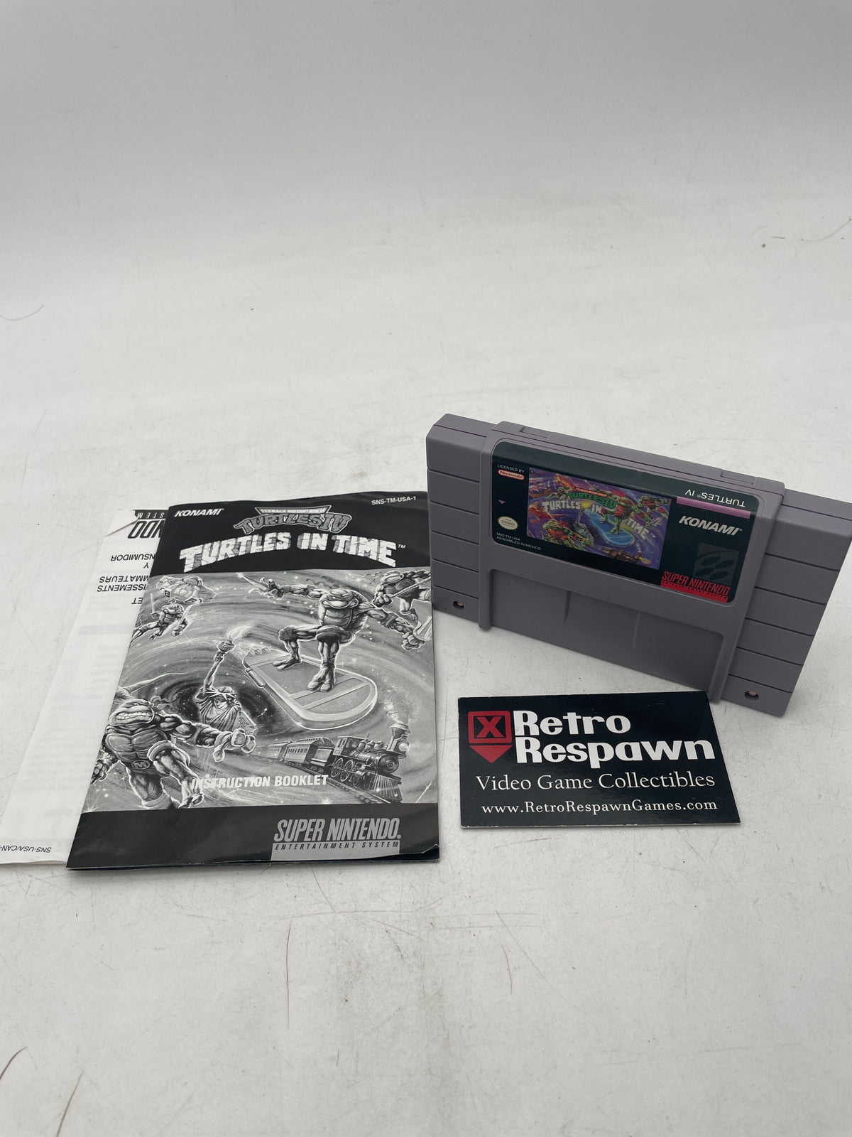 Teenage Mutant Ninja Turtles IV Turtles in Time - Super Nintendo (Complete)