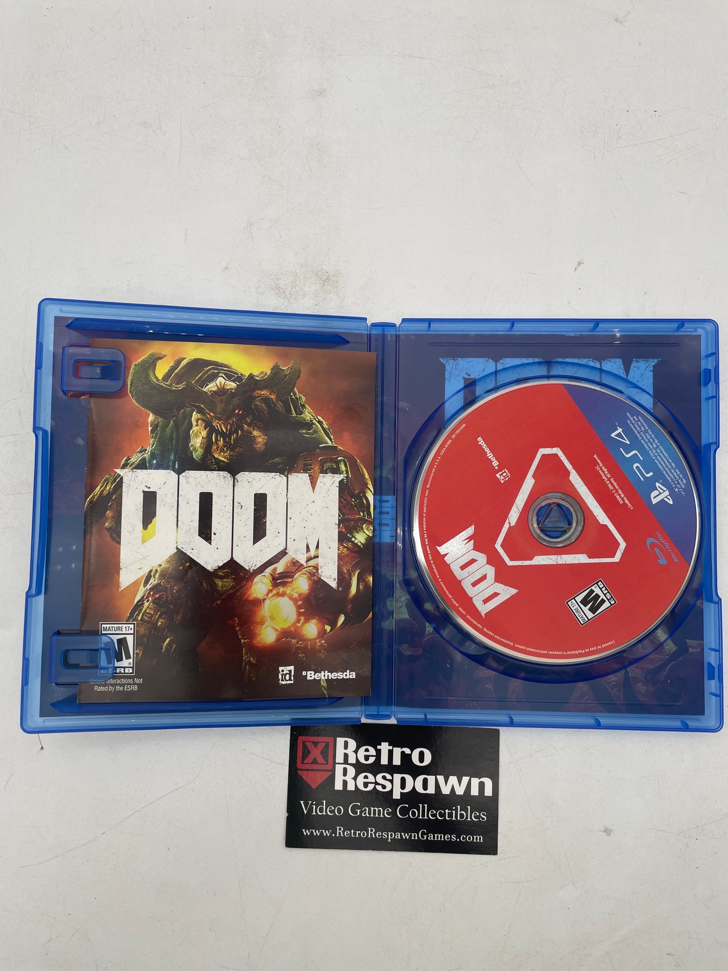 Doom - Playstation 4 (Complete)