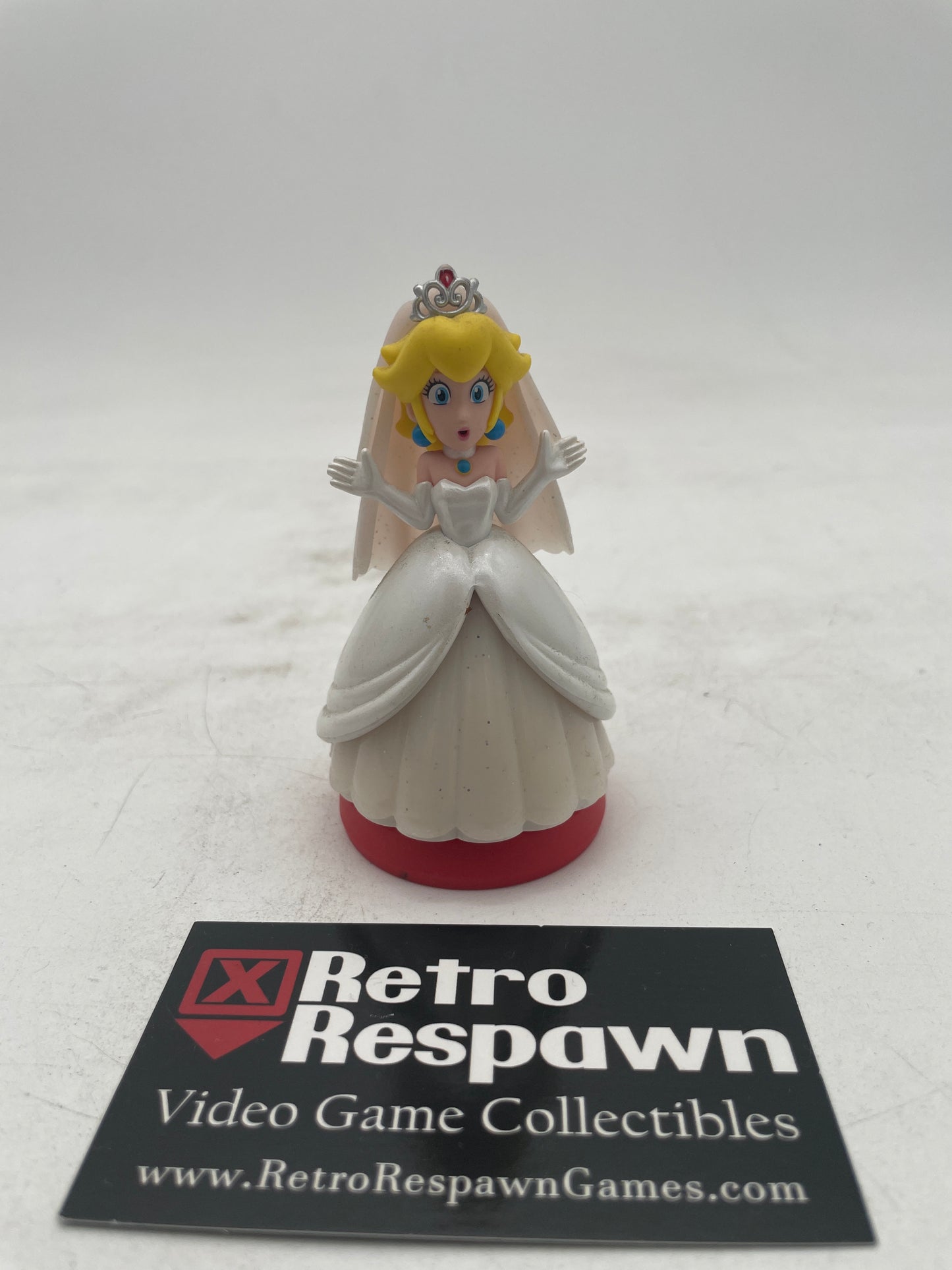 Wedding Peach - Amiibo (Loose)