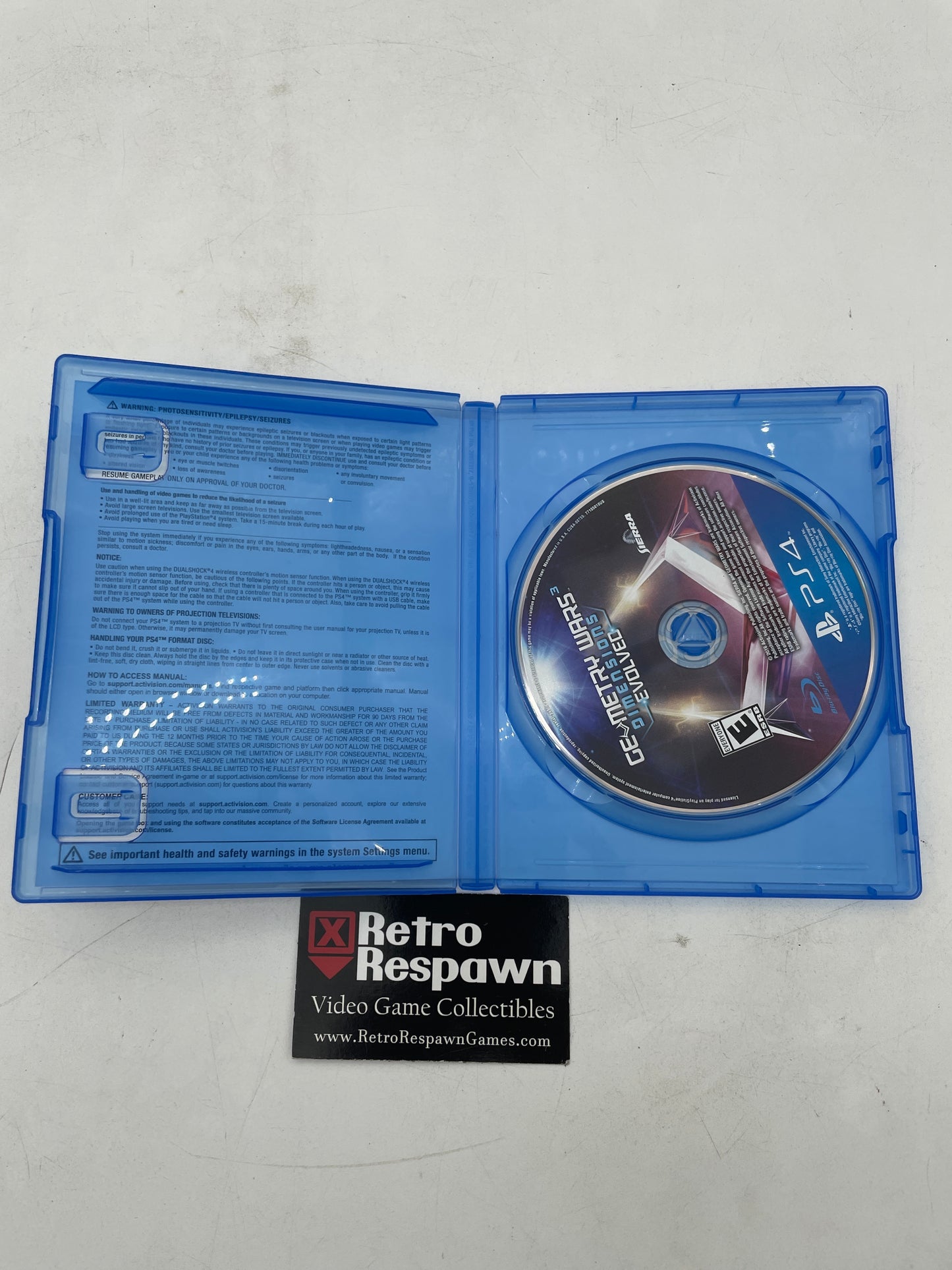 Geometry Wars 3: Dimensions Evolved - Playstation 4 (Complete)