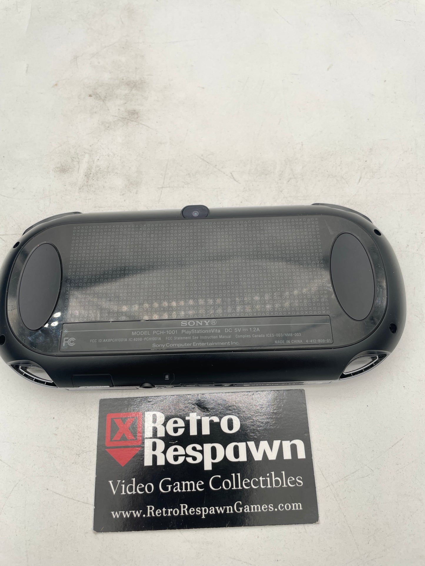 Black PSVita 1000 - PS VITA (Console + Charger)