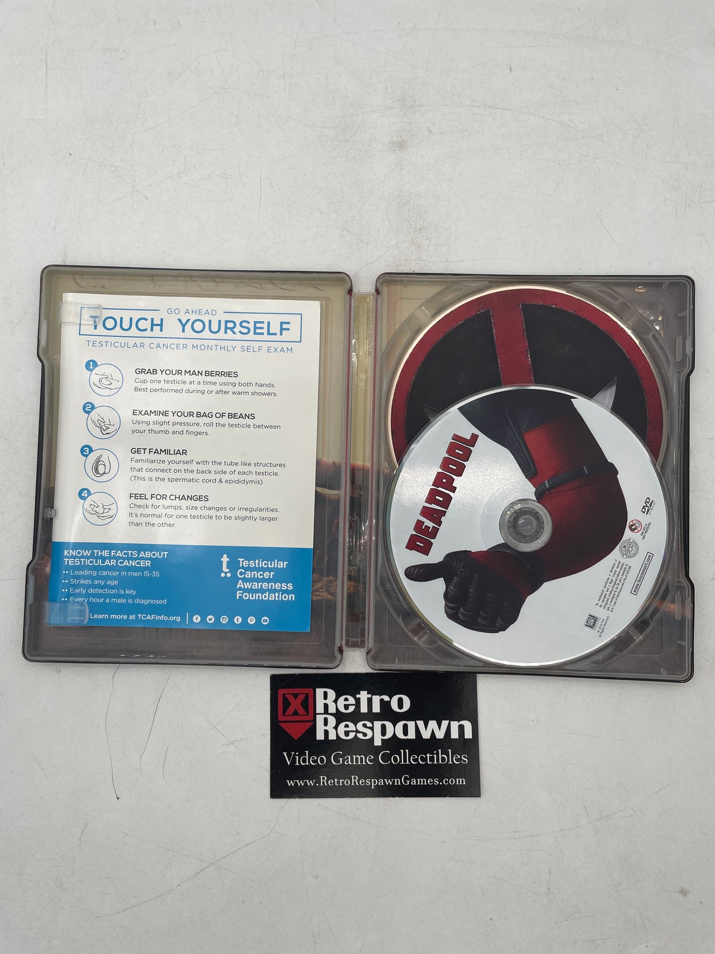 Deadpool Movie Steelbook Edition - Bluray DVD (Complete)