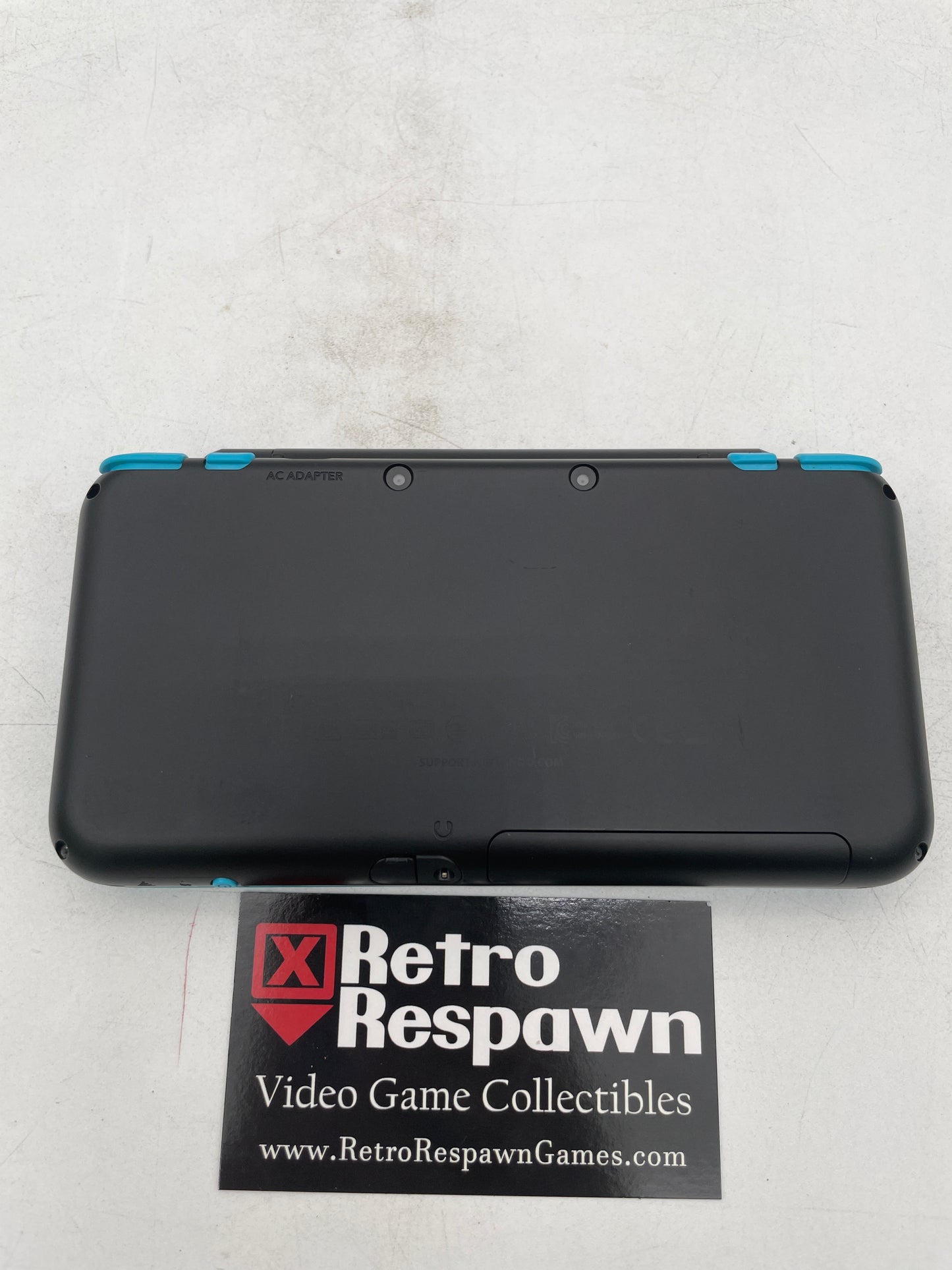Modded New Nintendo 2DS XL Blue and Black - Nintendo 3DS (Console + Charger)