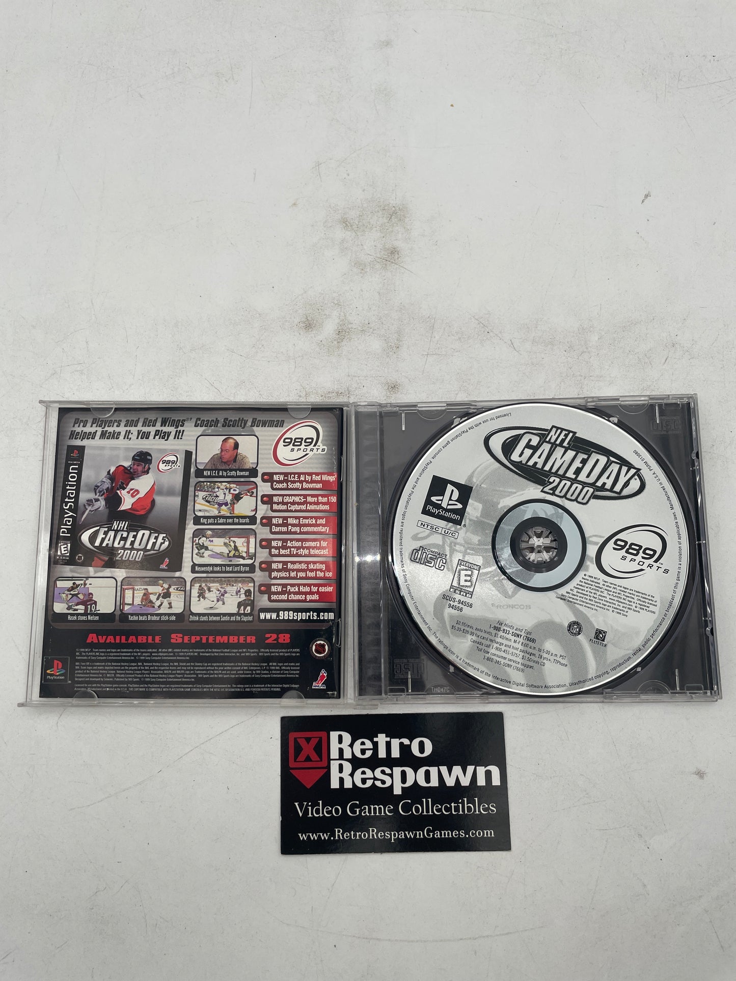 NFL GameDay 2000 - Playstation (Complete)