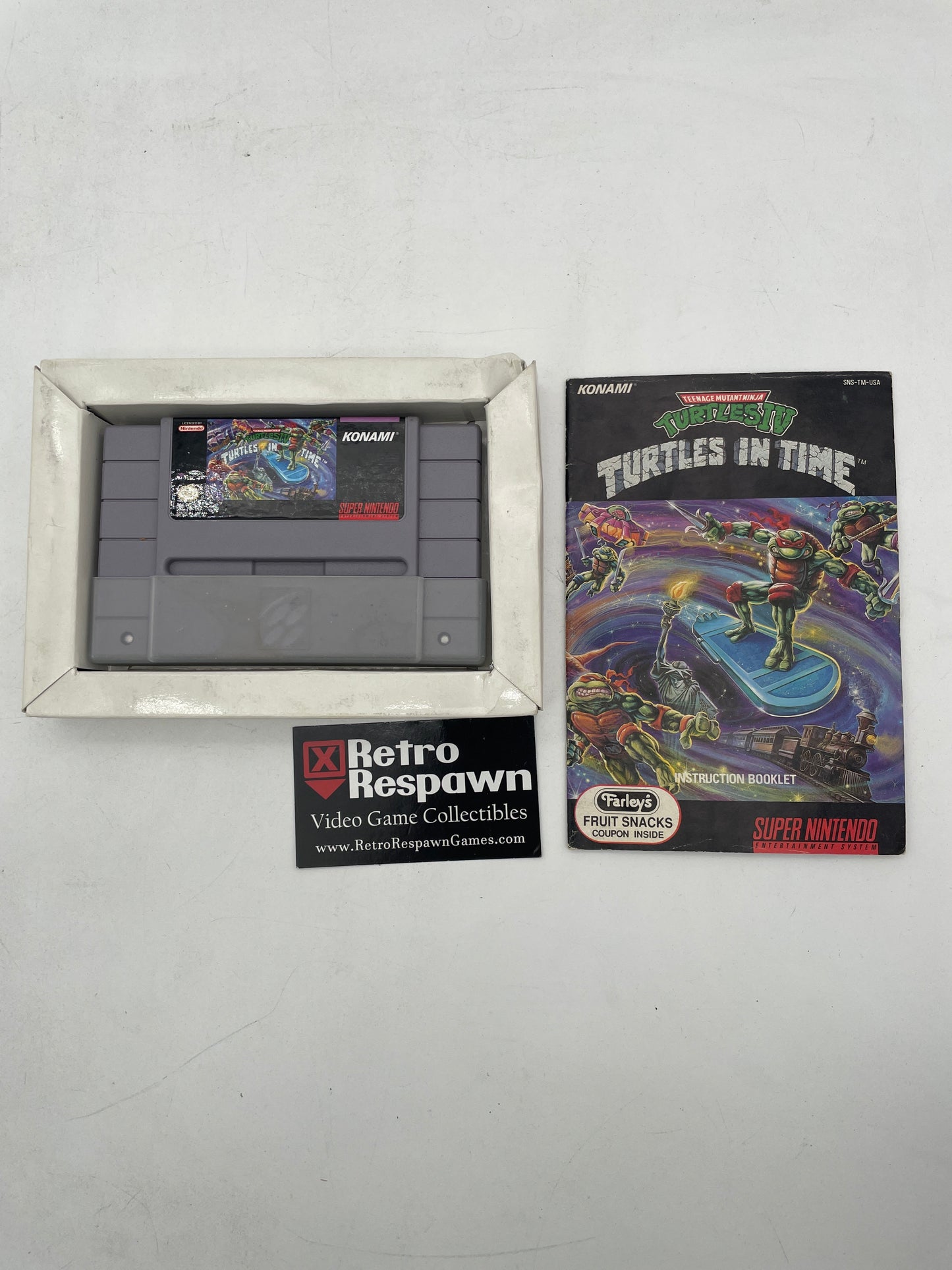 Teenage Mutant Ninja Turtles IV Turtles in Time - Super Nintendo (Complete)