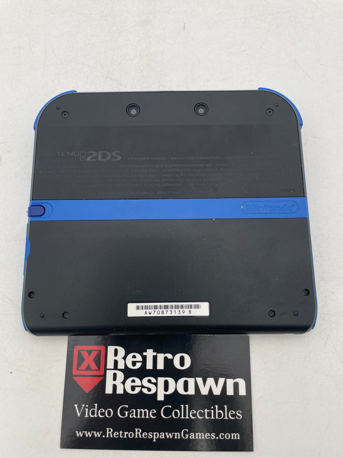 Nintendo 2DS Black and Blue - Nintendo 3DS (Console + Charger)