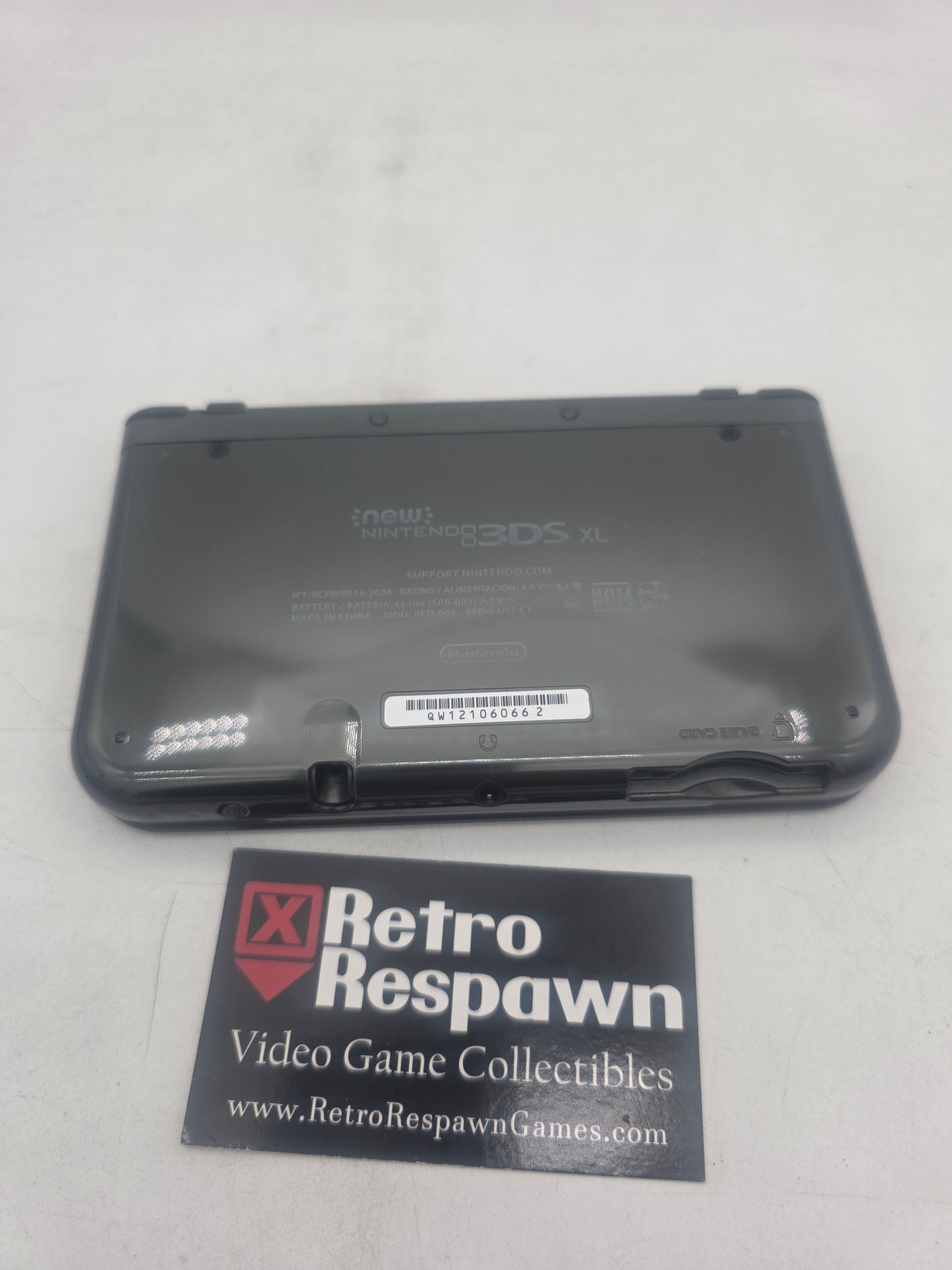 Modded New Nintendo 3DS XL Black - Nintendo 3DS (Console + Charger)