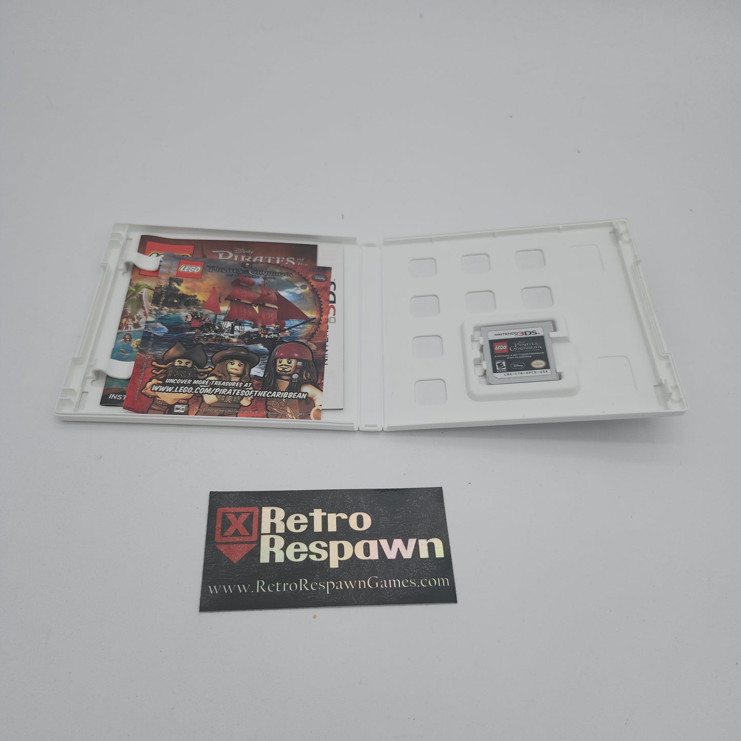 LEGO Pirates of the Caribbean: The Video Game - Nintendo 3DS (Complete)