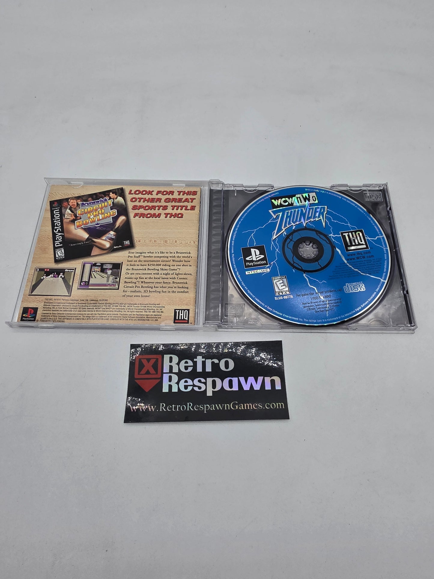 WCW nWo Thunder - Playstation (Complete)