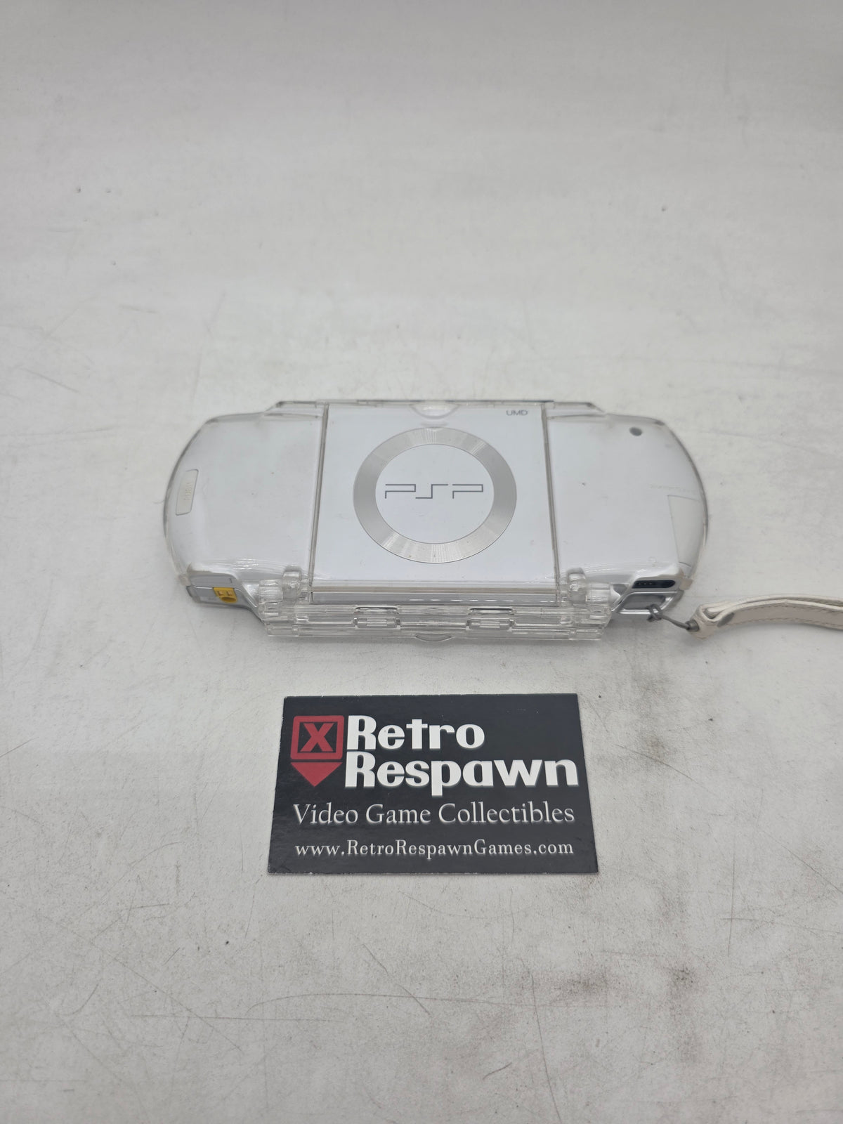 PSP 1000 White Console - PSP (Console+Charger)