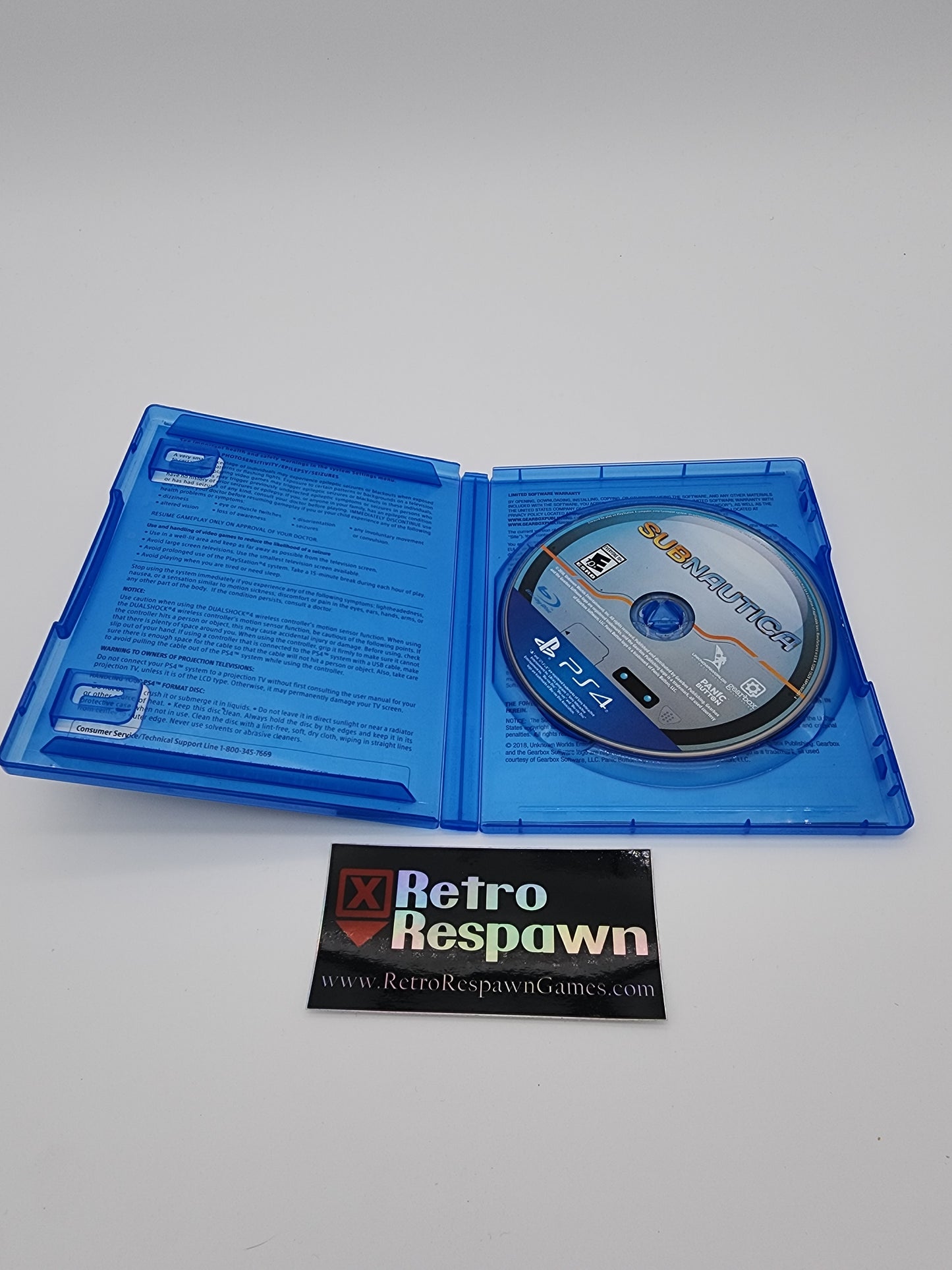 Subnautica - Playstation 4 (Complete)
