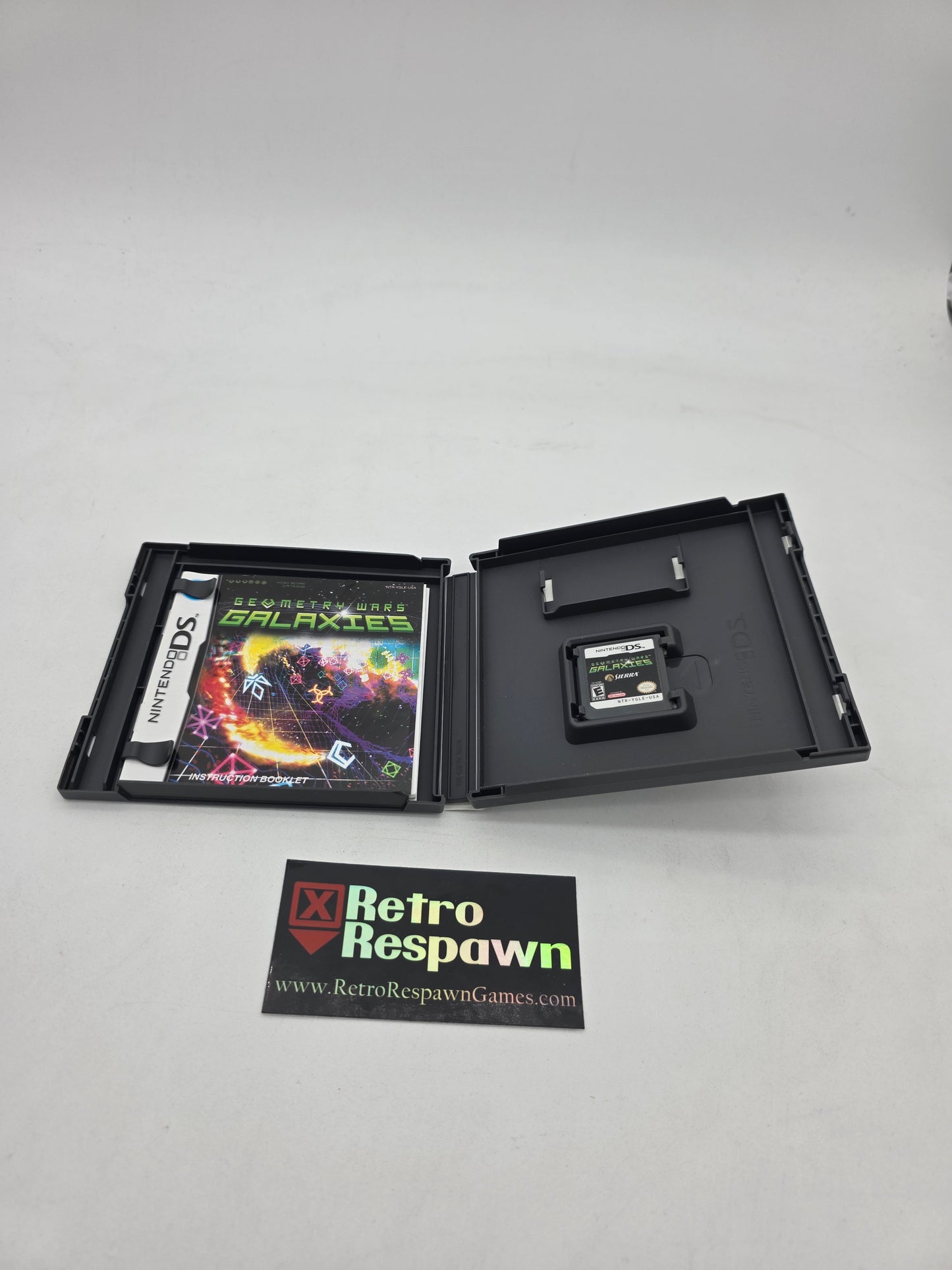 Geometry Wars Galaxies - Nintendo DS (Complete)