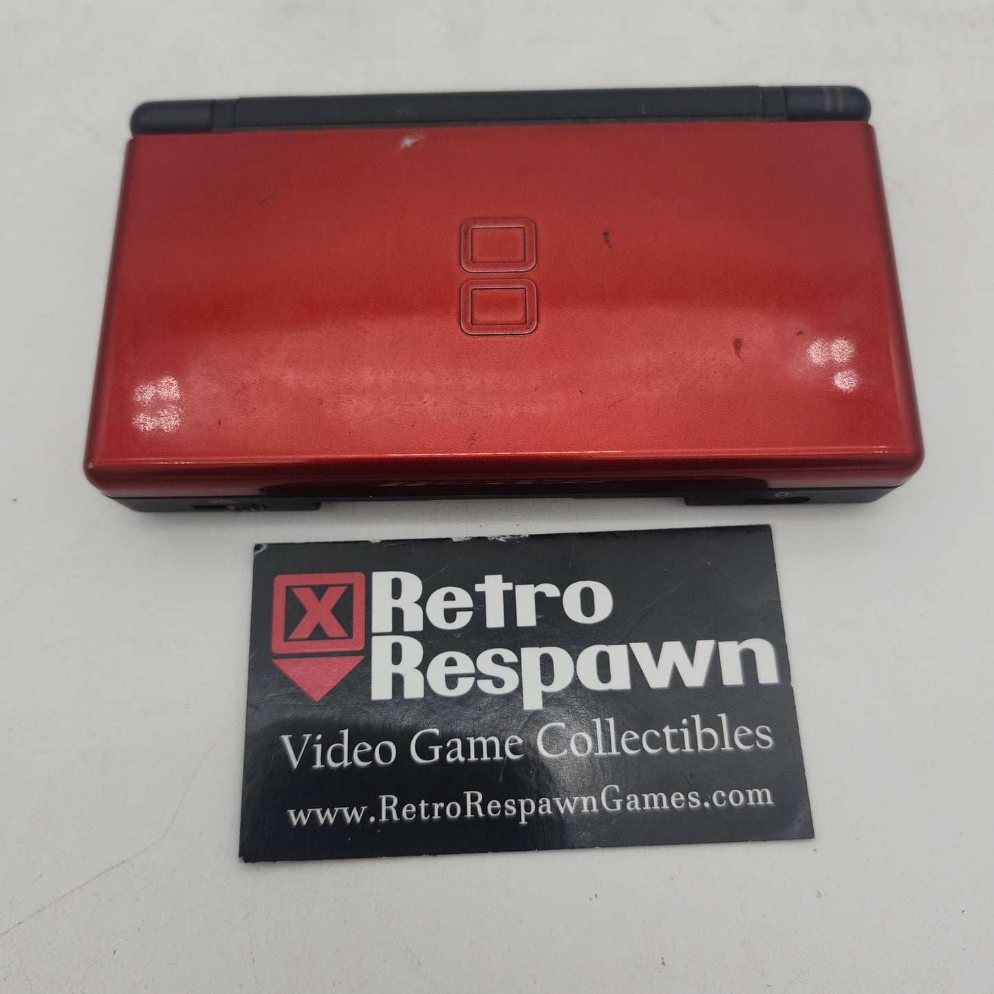 Red and Black Nintendo DS Lite - Nintendo DS (Console+Charger)