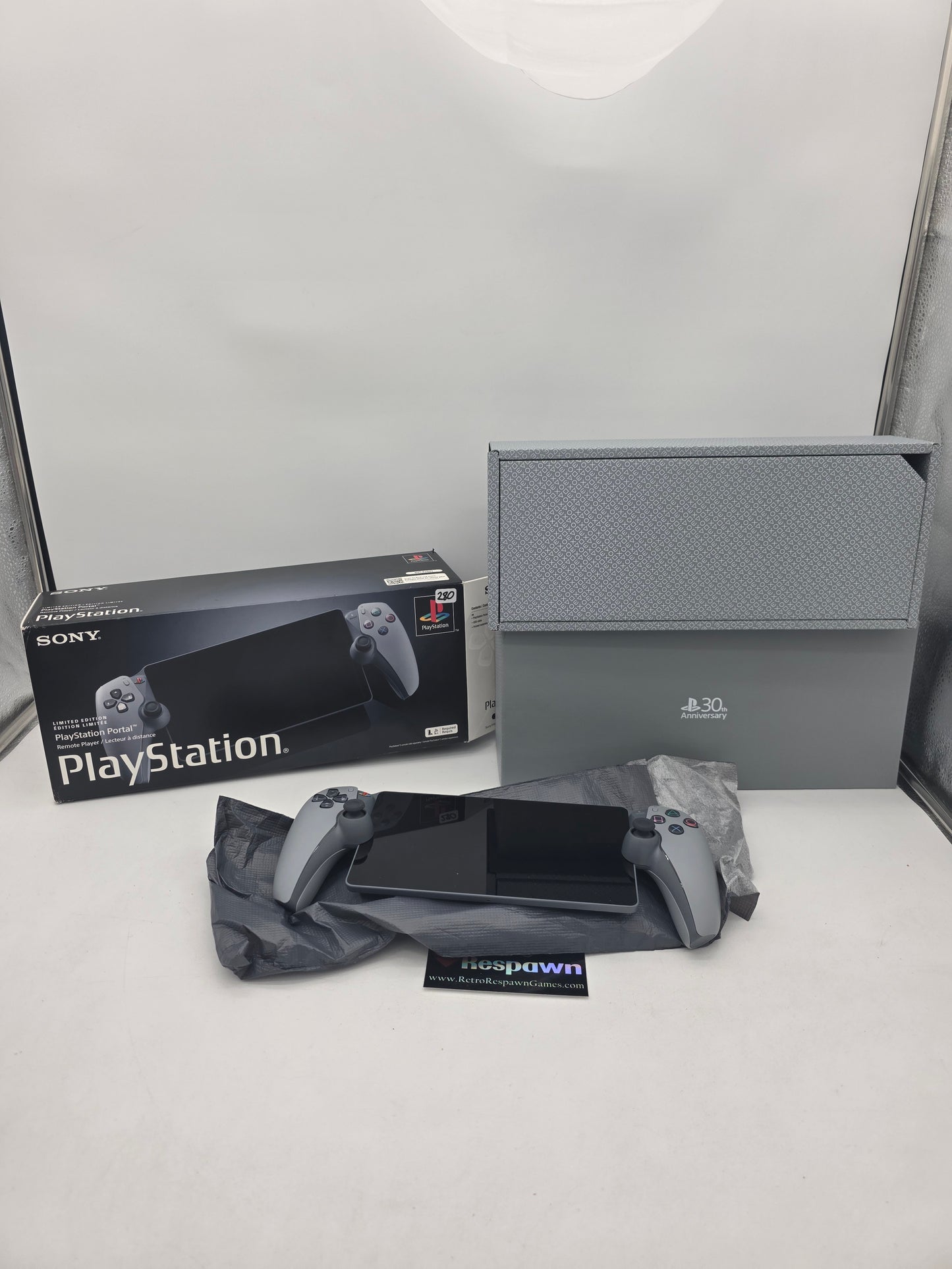 Playstation Portal Limited Edition 30th Anniversary - Playstation 5 (Complete)