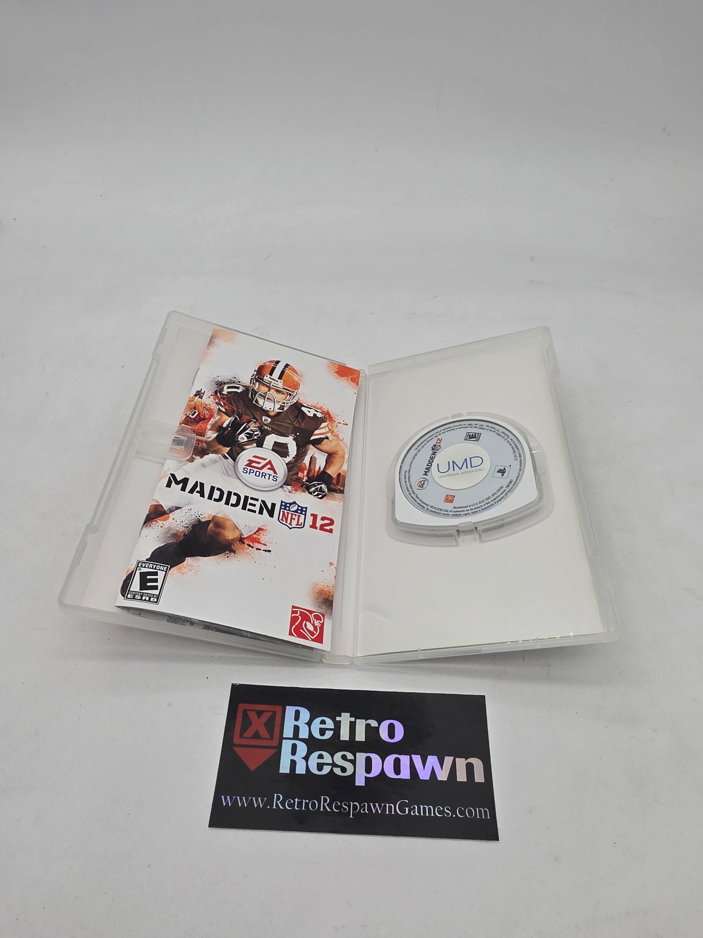 Madden NFL 12 - PSP (Complete)