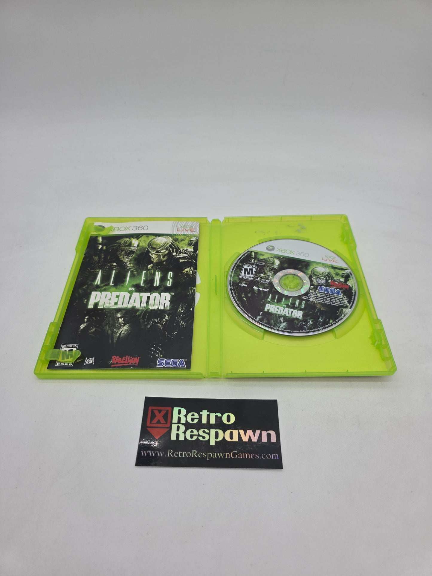 Aliens vs. Predator - Xbox 360 (Complete)