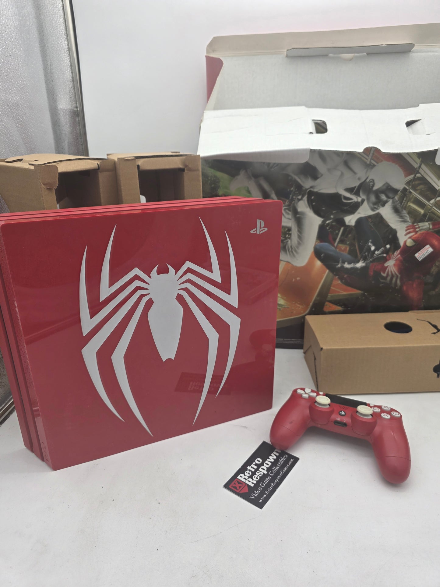 Spider-man Playstation 4 Pro 1TB Limited Edition - Playstation 4 (Complete)