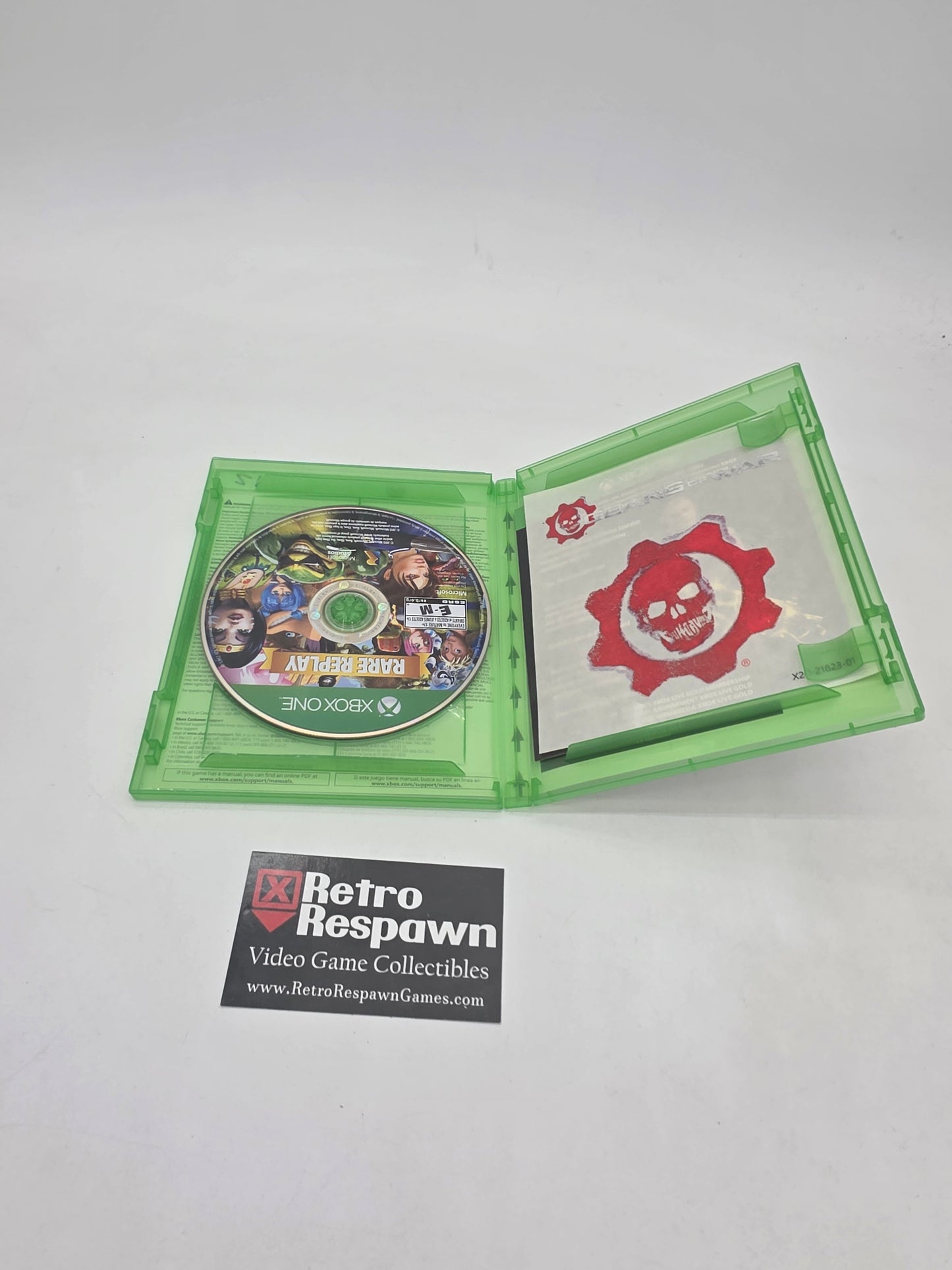 Gears of War Ultimate Edition and Rare Replay - Xbox One (Complete)