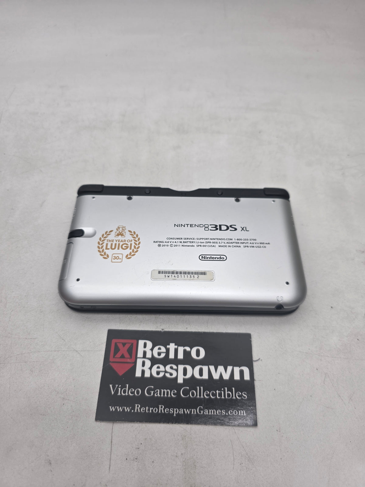Nintendo 3DS XL Silver Mario & Luigi Limited Edition - Nintendo 3DS (Console + Charger)