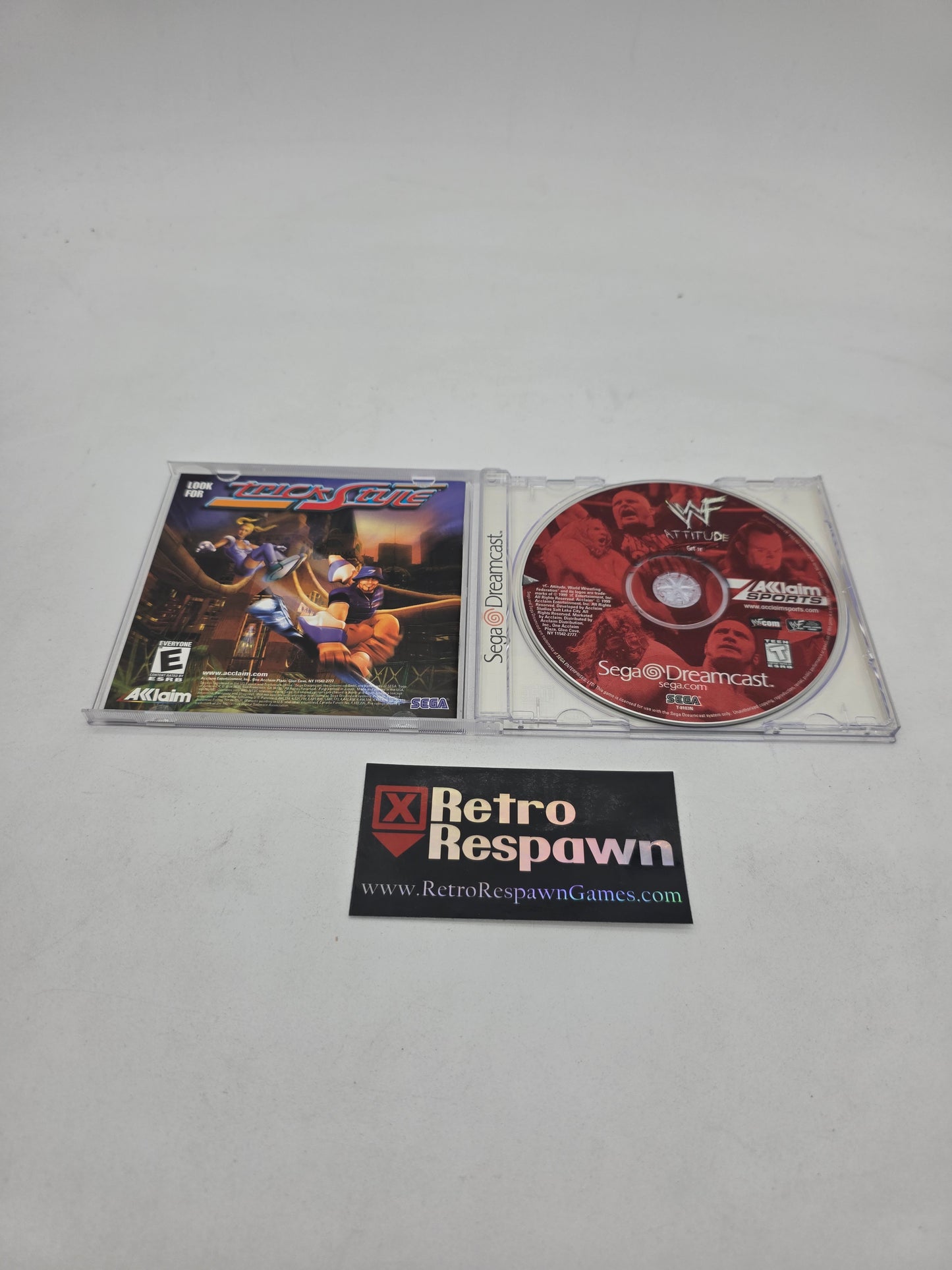 WWF Attitude - Sega Dreamcast (Complete)