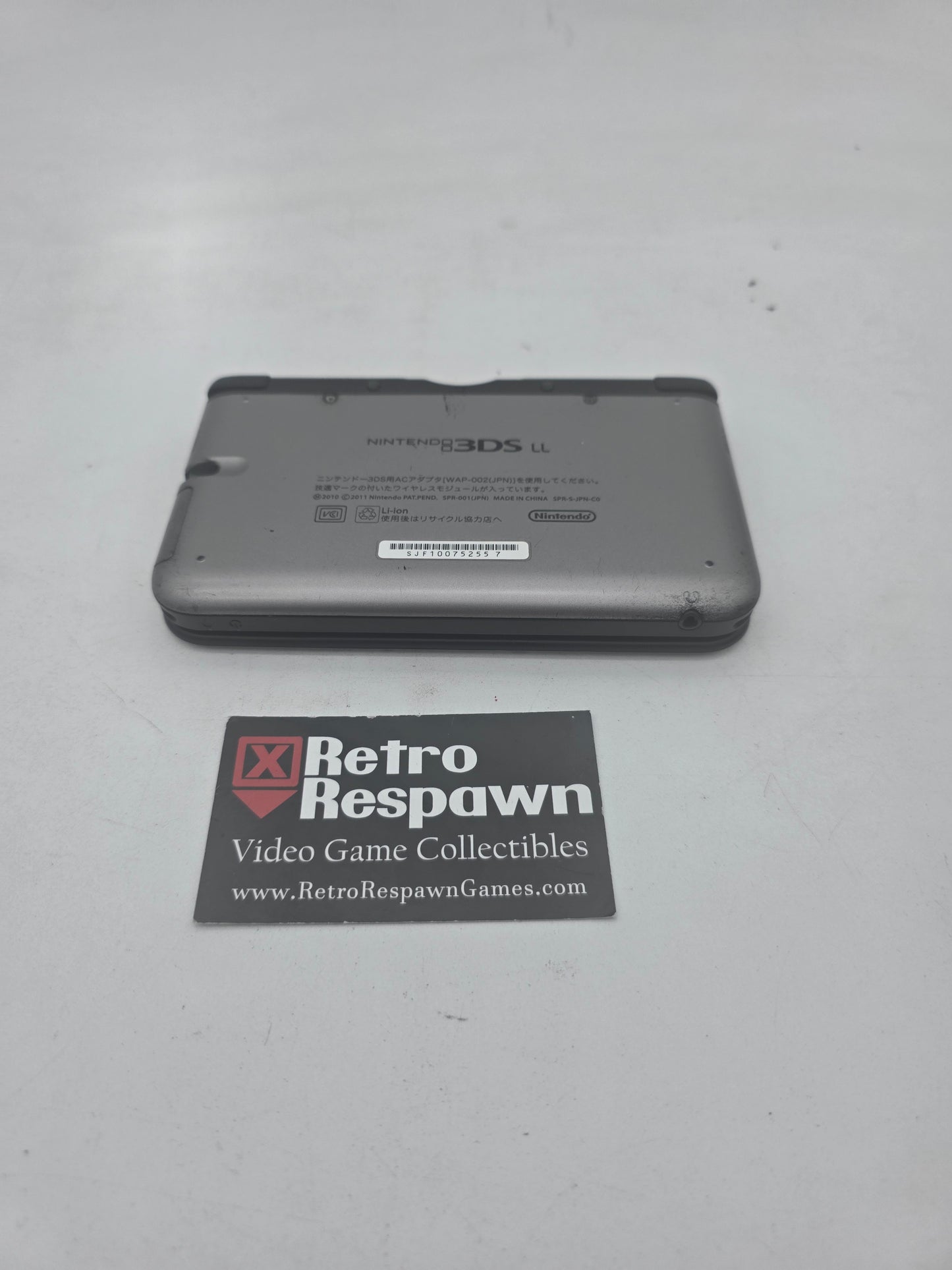 Modded Black/Silver Nintendo 3DS LL - JP Nintendo 3DS (Console + Charger)