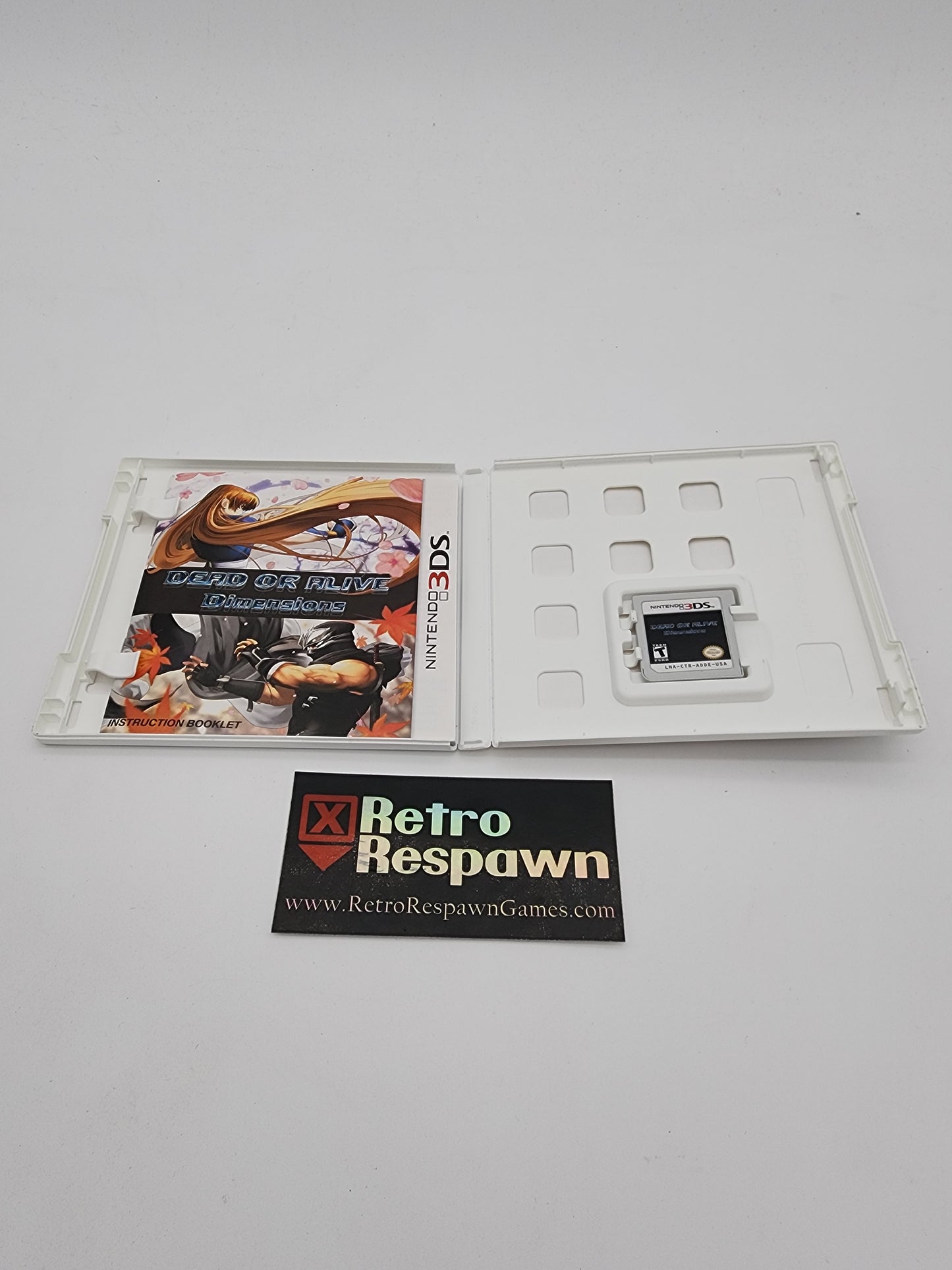 Dead or Alive Dimensions - Nintendo 3DS (Complete)