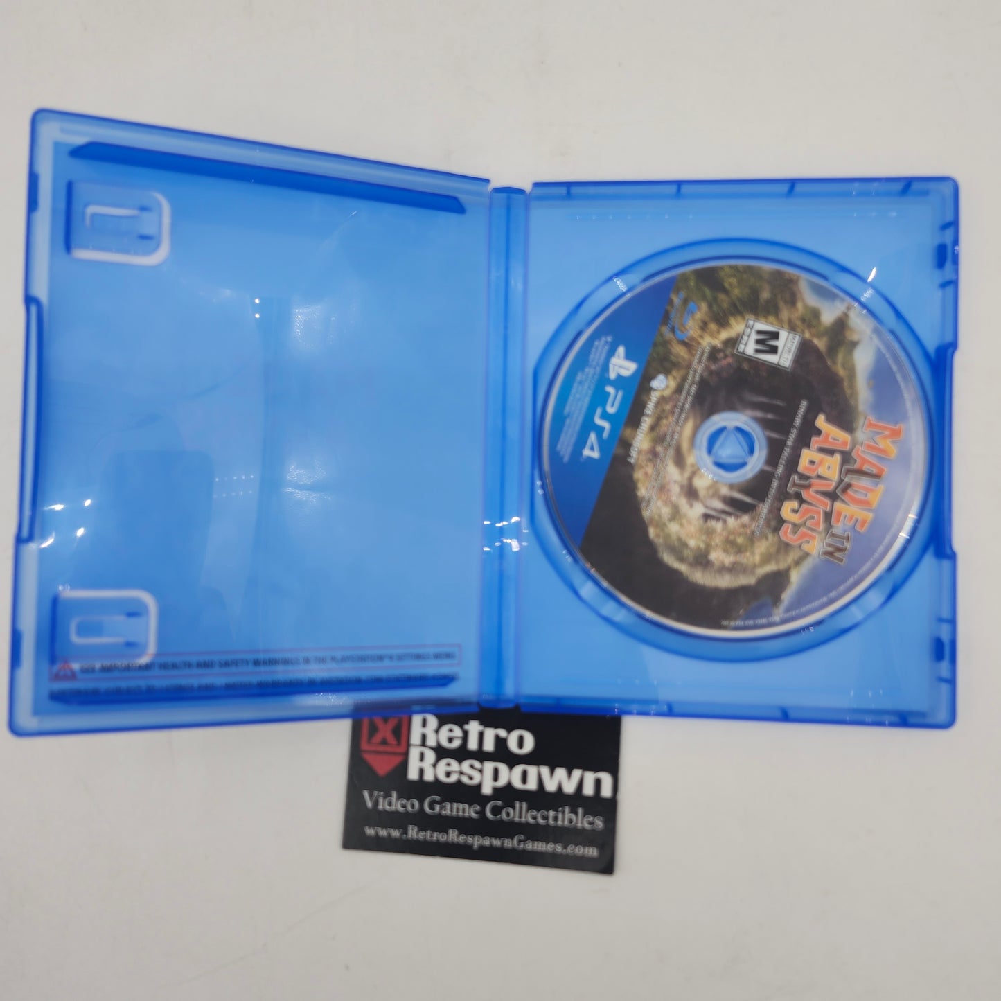 Made In Abyss: Binary Star Falling Into Darkness - Playstation 4 (Complete)