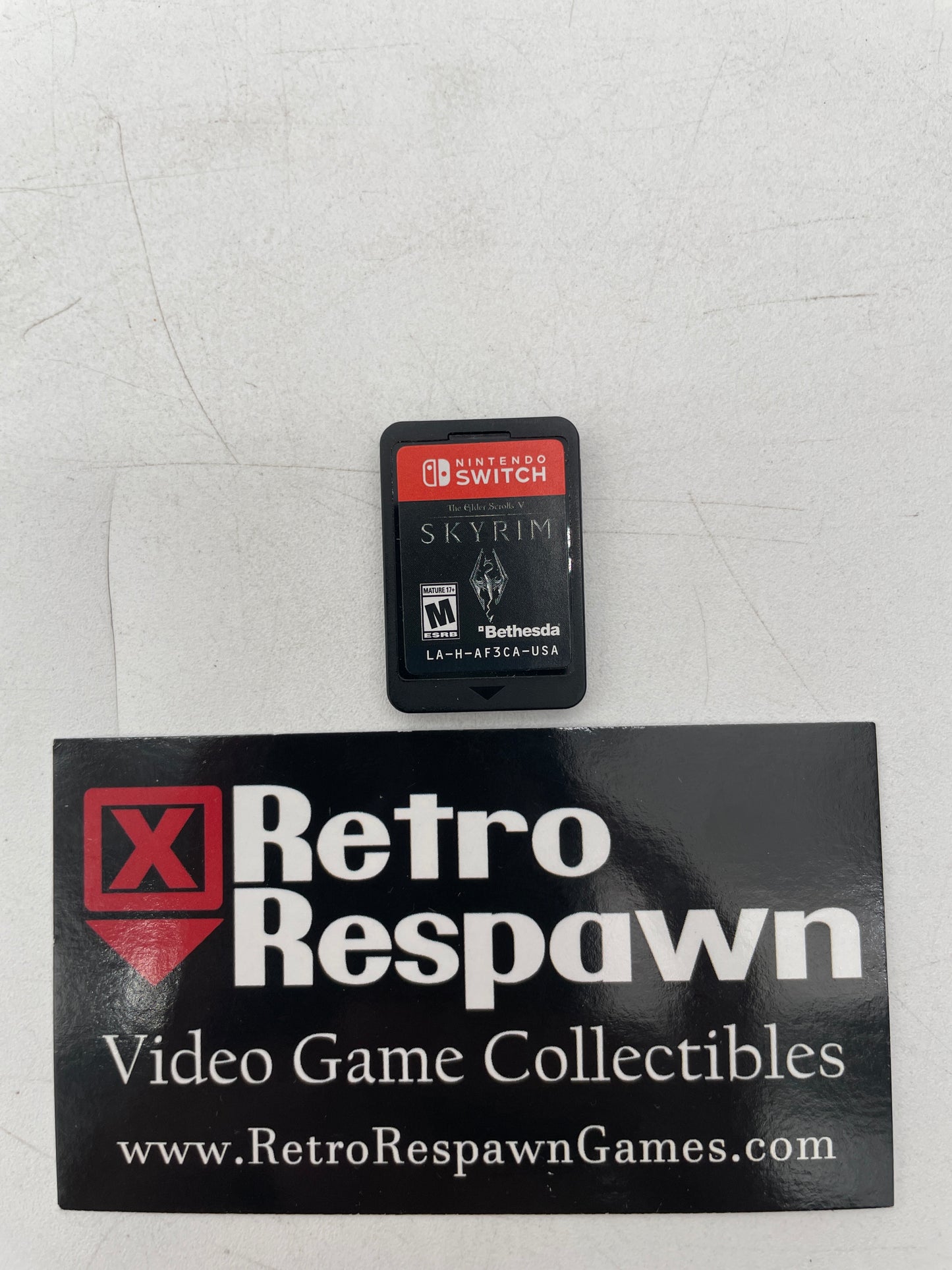 Elder Scrolls V: Skyrim - Nintendo Switch (Game Only)