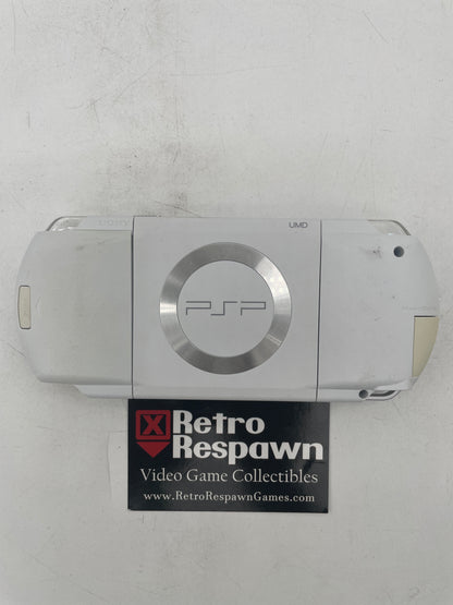 PSP 1000 White Console - PSP (Console+Charger)