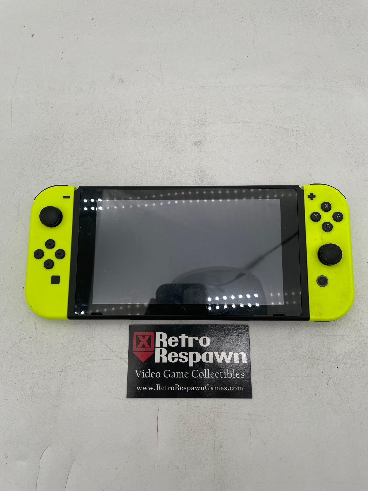 Nintendo Switch Console [Neon Yellow Joy Cons] - Nintendo Switch (Console+all wires+Dock)
