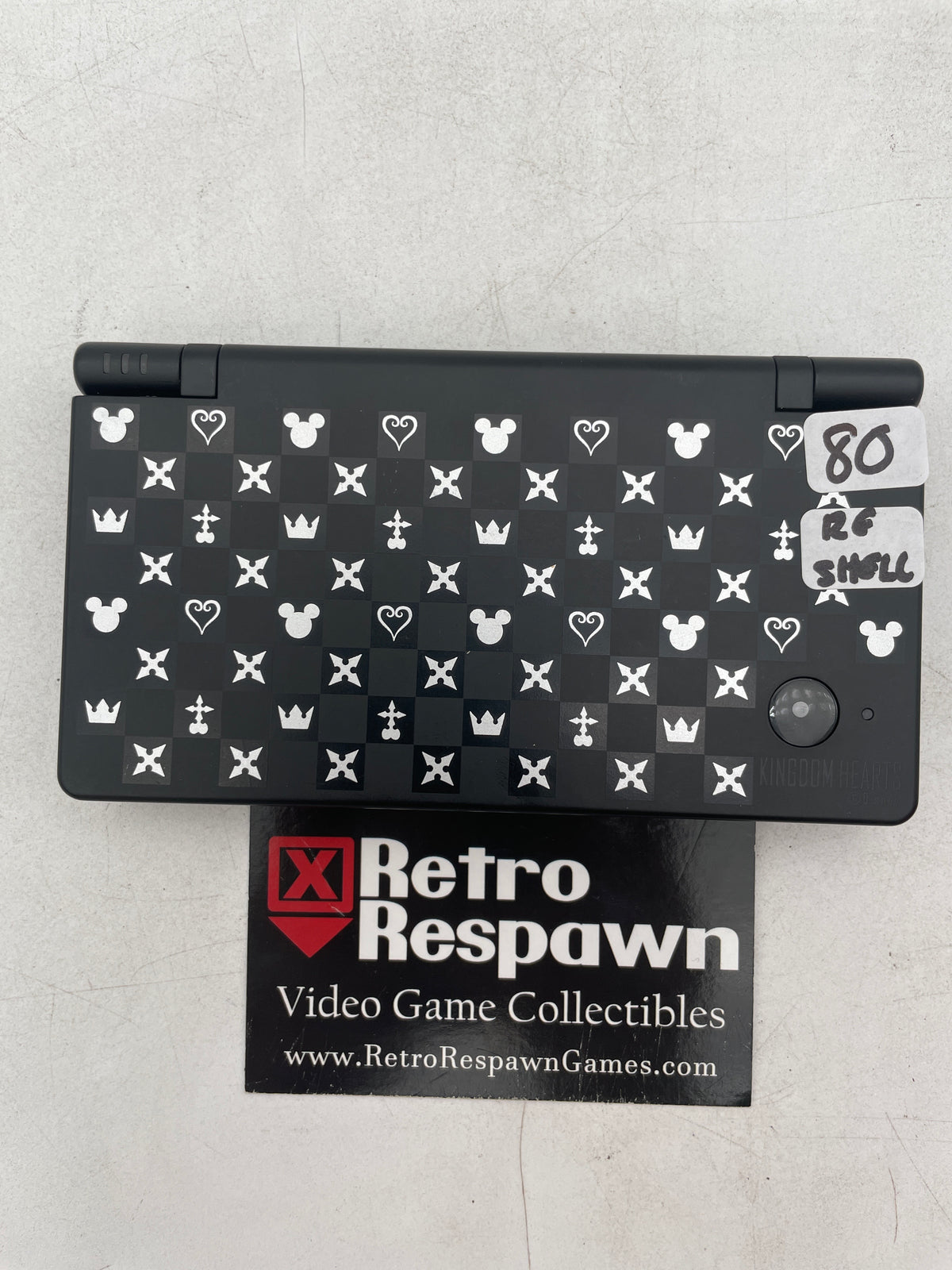 Reshell Nintendo DSi [Kingdom Hearts] - Nintendo DS (Console + Charger)
