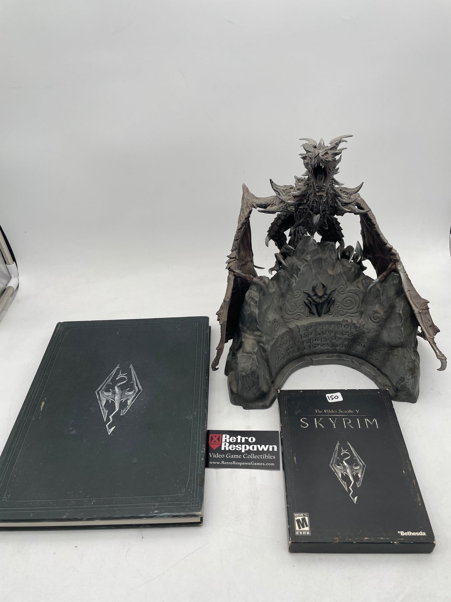 Elder Scrolls V: Skyrim [Collector's Edition] - Xbox 360 (Complete/No Box)