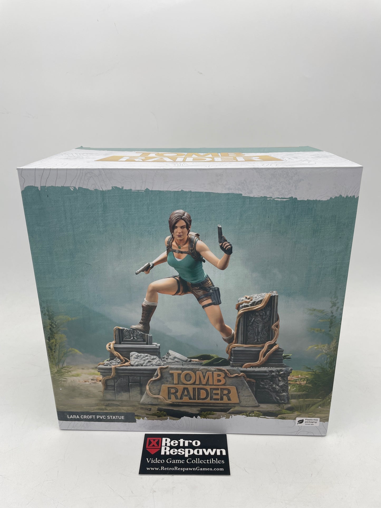 Tomb Raider PVC Statue