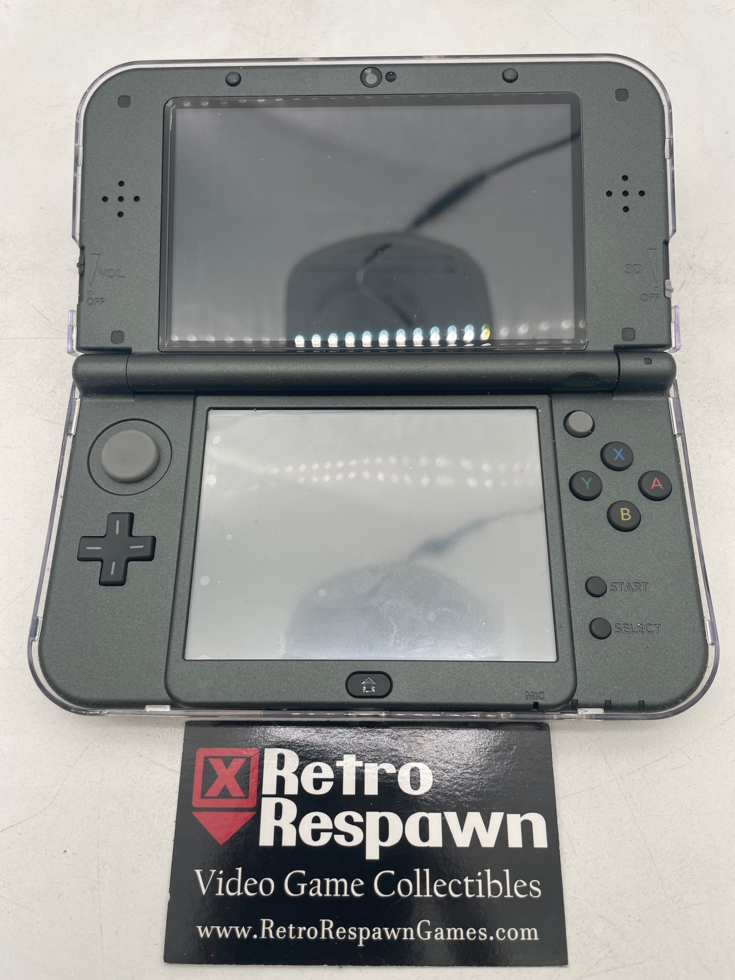 Modded New Nintendo 3DS XL Hyrule Edition - Nintendo 3DS (Console + Charger)