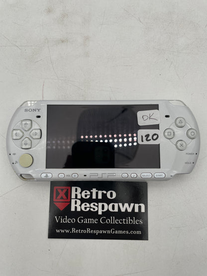 PSP 3000 Pearl White - JP PSP (Console+Charger)