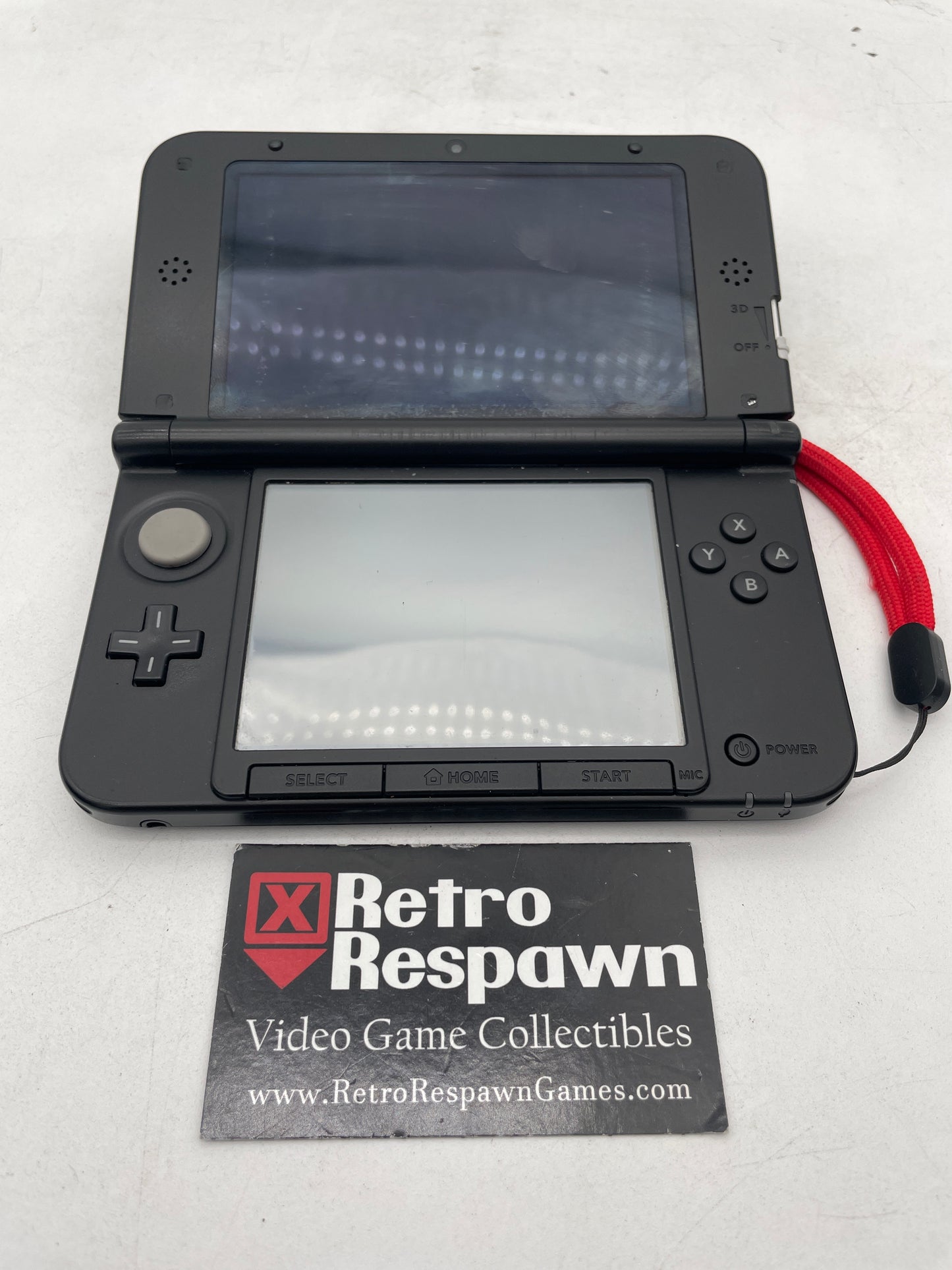 Nintendo 3DS XL Black - Nintendo 3DS (Console + Charger)