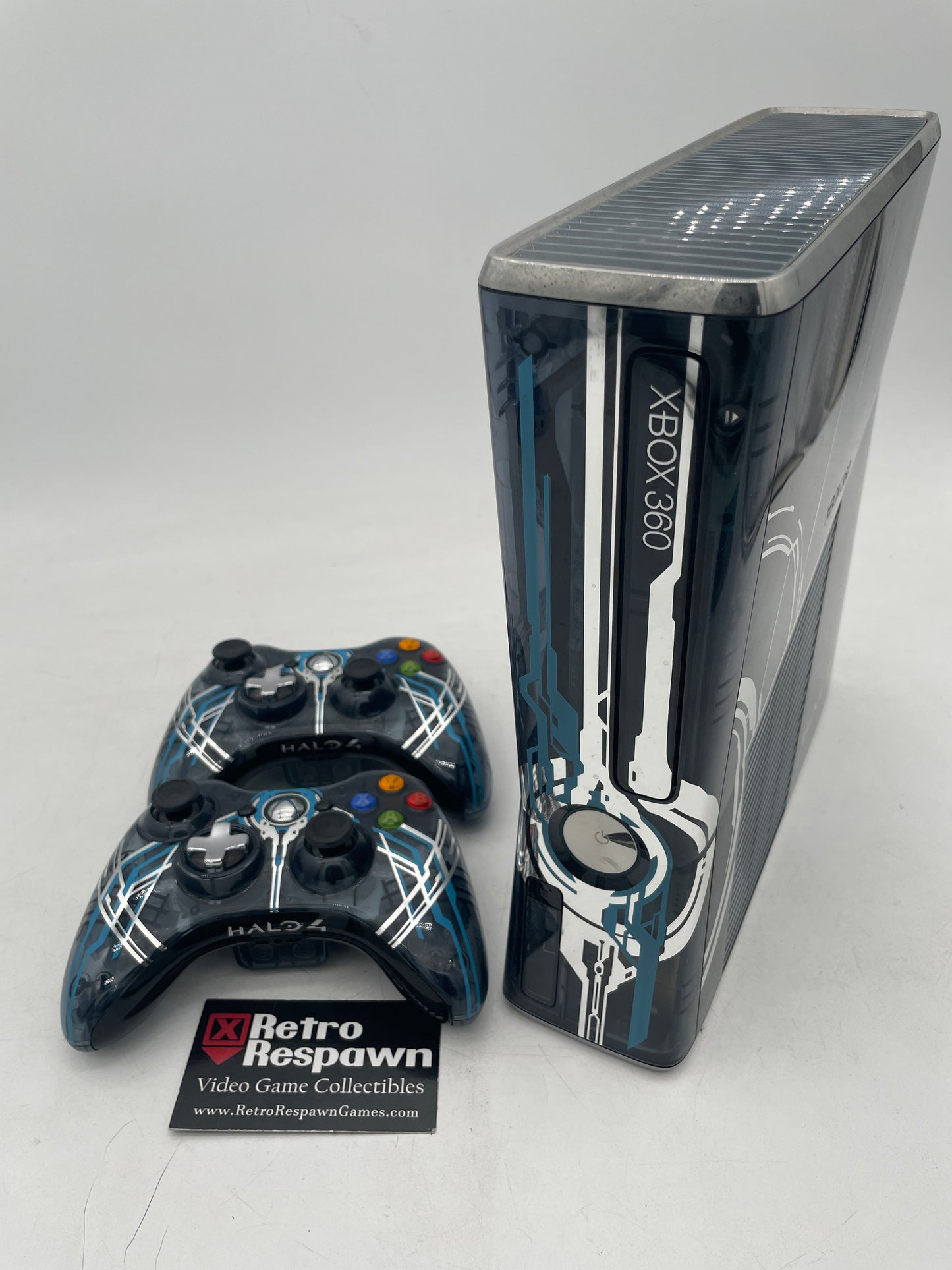 Halo 4 Limited Edition Blue Console - Xbox 360 (Console, Two Controllers all Wires)