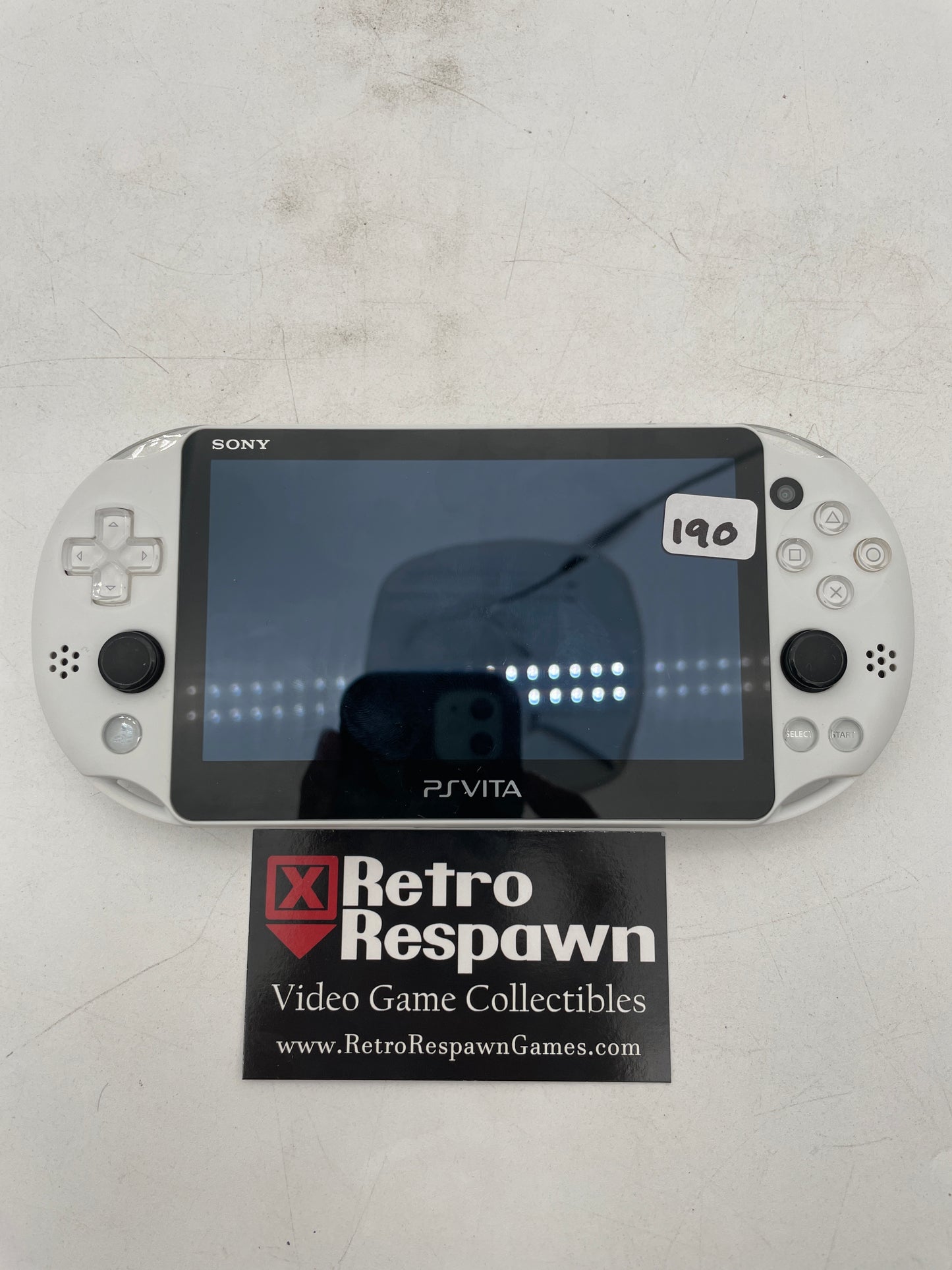 Glacier White PsVita 2000 - JP Playstation Vita (Console+Charger)