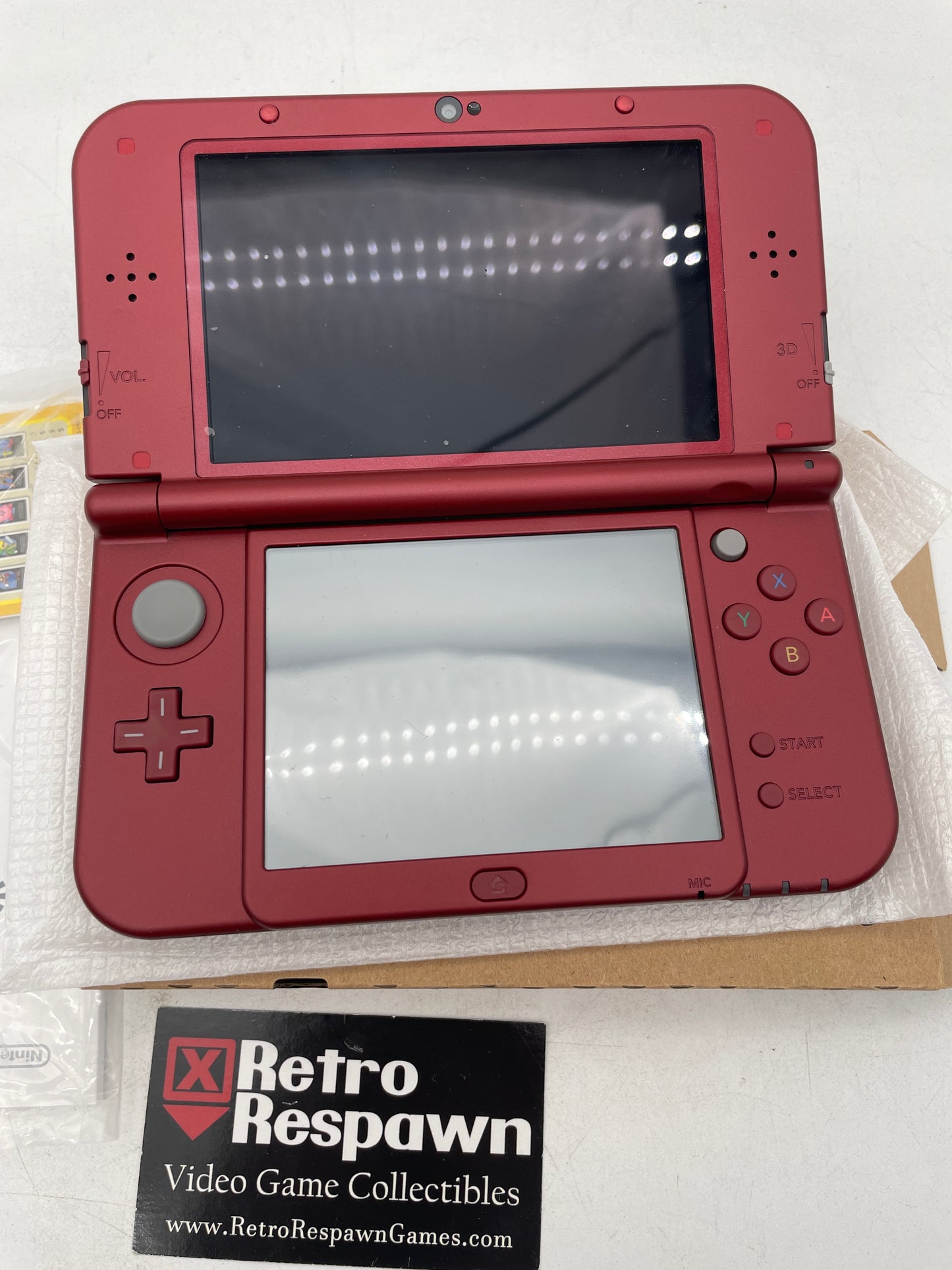New Nintendo 3DS XL Red - Nintendo 3DS (Complete)