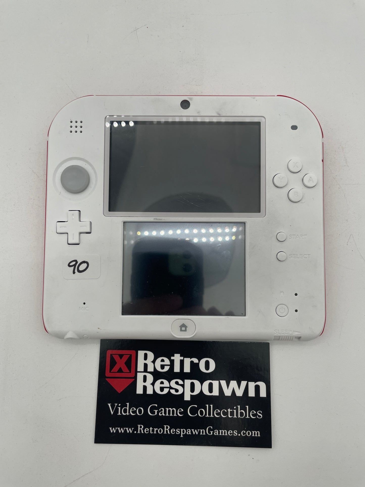 Nintendo 2DS White and Red - Nintendo 3DS (Console + Charger)