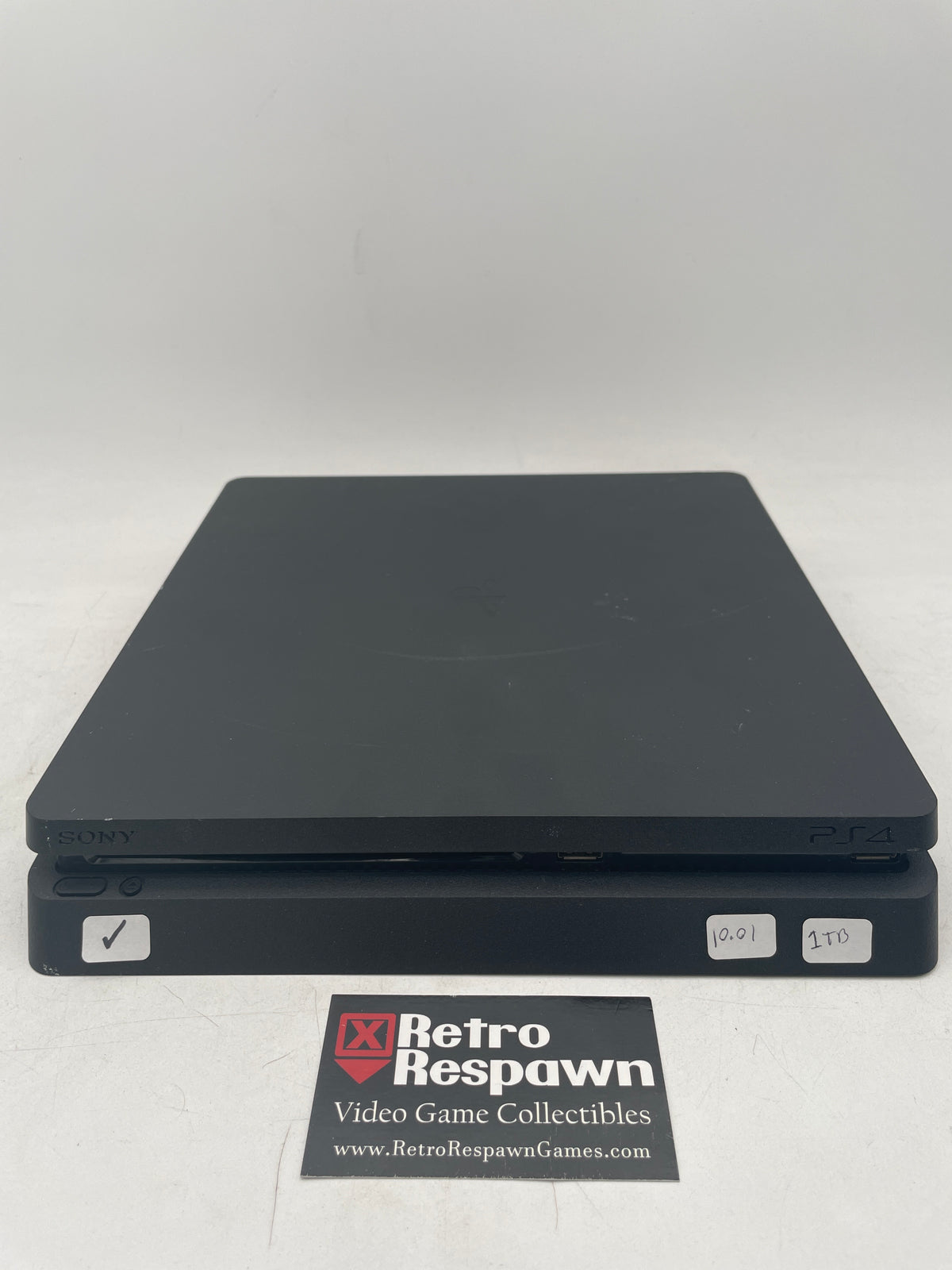 Playstation 4 1TB Slim Console - Playstation 4 (Console+Controller+All Wires)