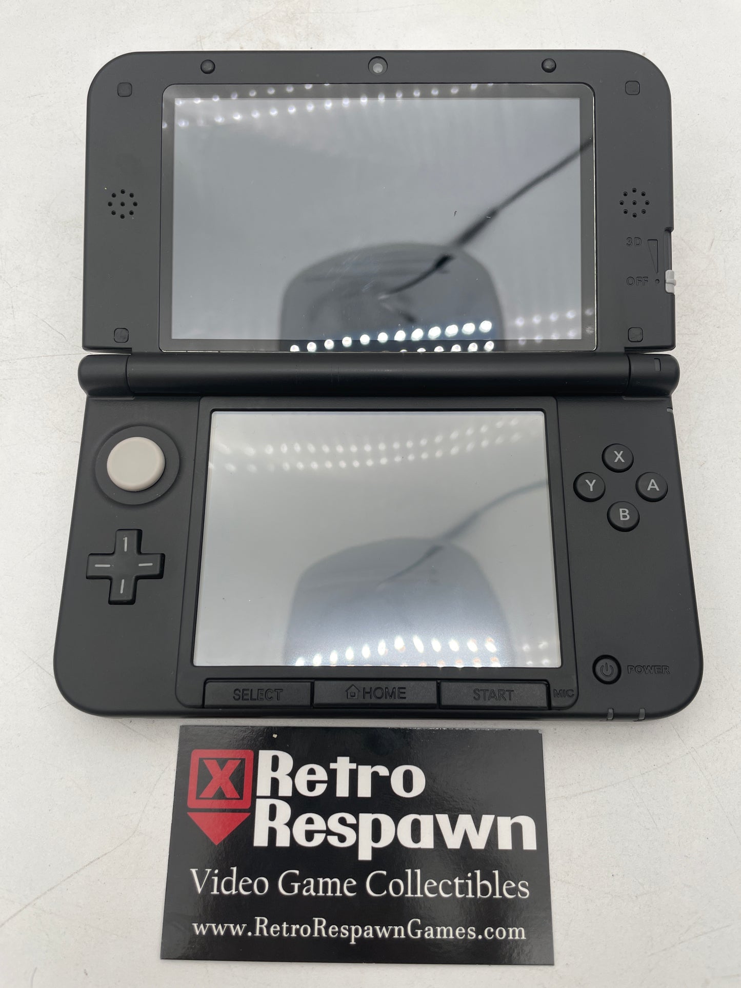 Nintendo 3DS XL Black - Nintendo 3DS (Console + Charger)