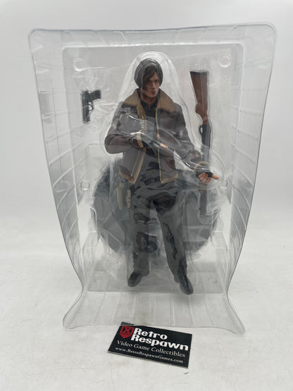 Leon S. Kennedy Resident Evil 4 Statue (Complete)