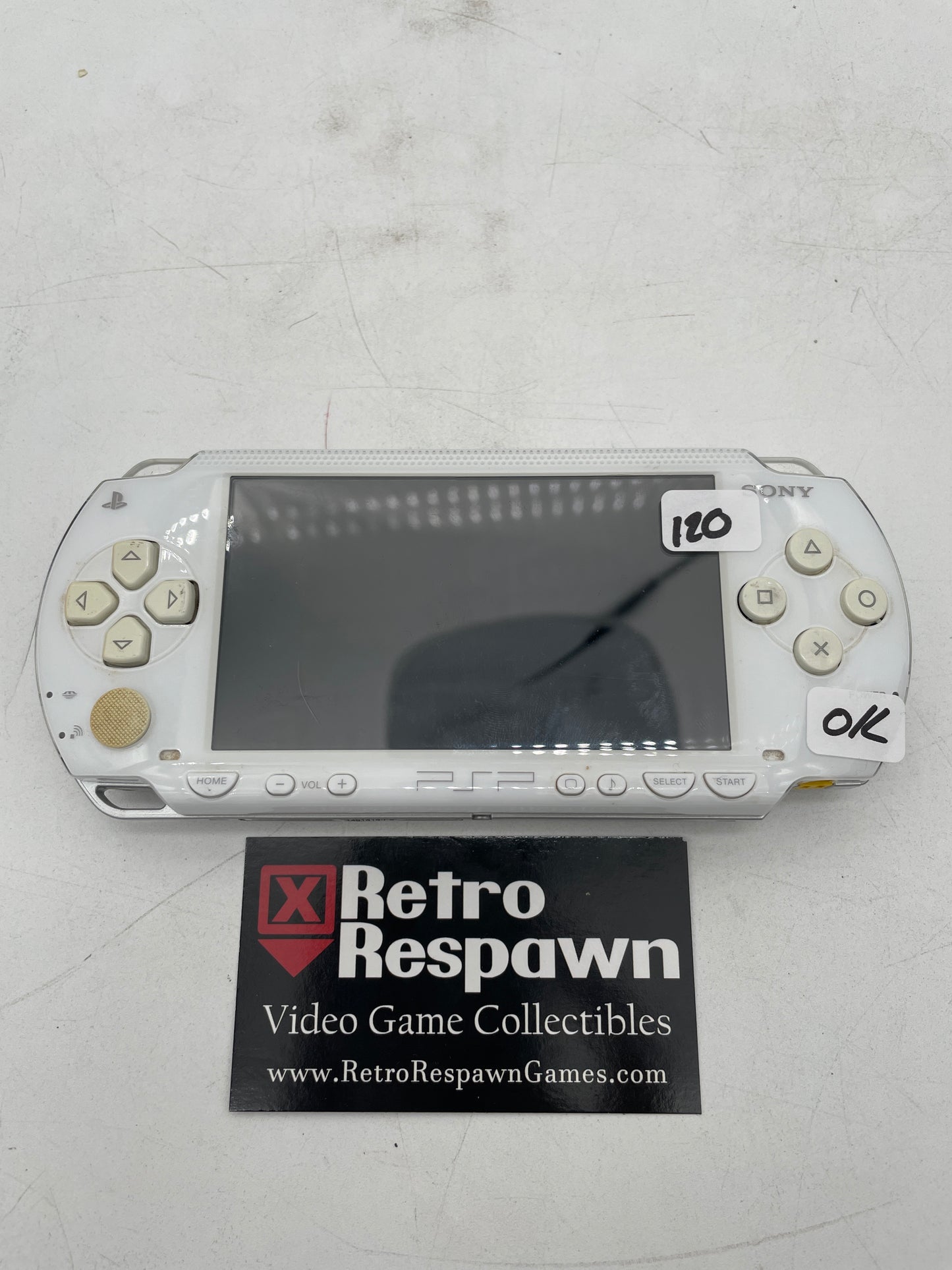 PSP-1000 Ceramic White - JP PSP (Console + Charger)