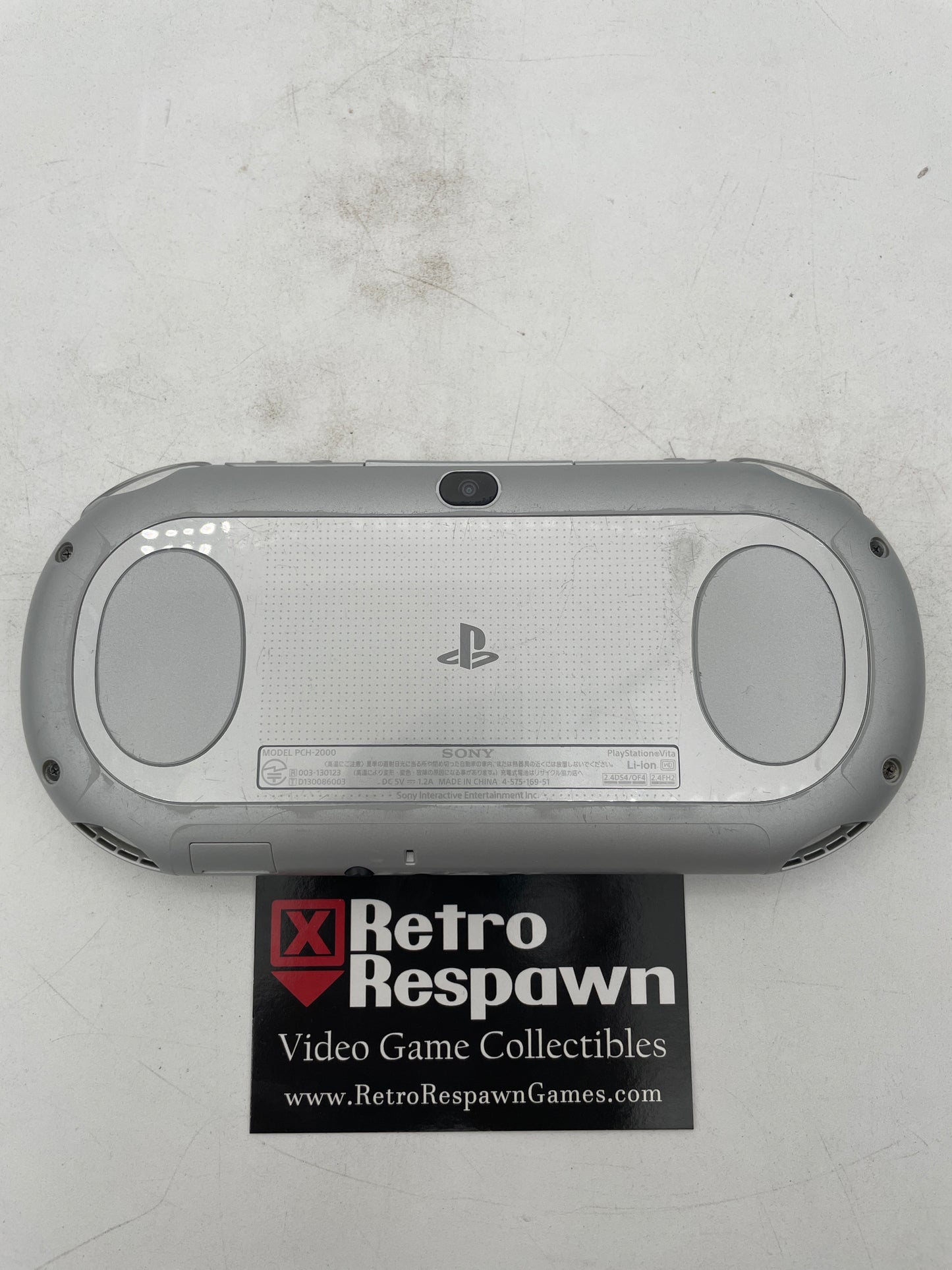 PSVita 2000 Silver - JP Playstation Vita (Console+Charger)