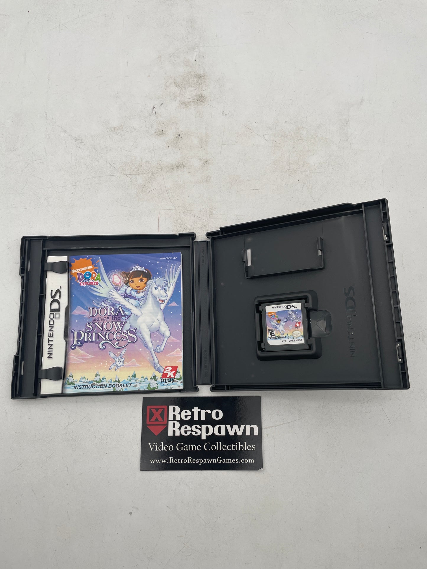 Dora the Explorer Dora Saves the Snow Princess - Nintendo DS (Complete)