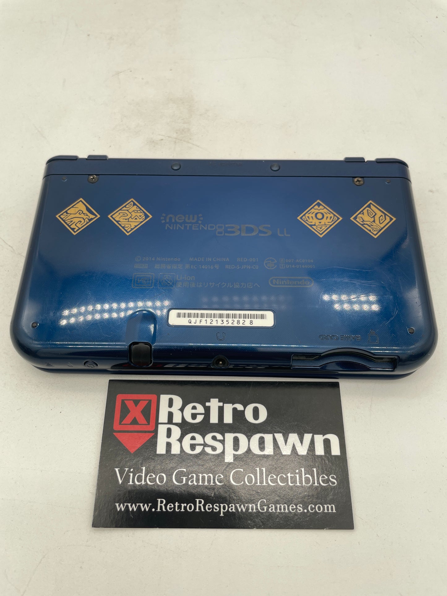 New Nintendo 3DS LL Monster Hunter Cross X Starter Pack [Region Free] - JP Nintendo DS (Complete)