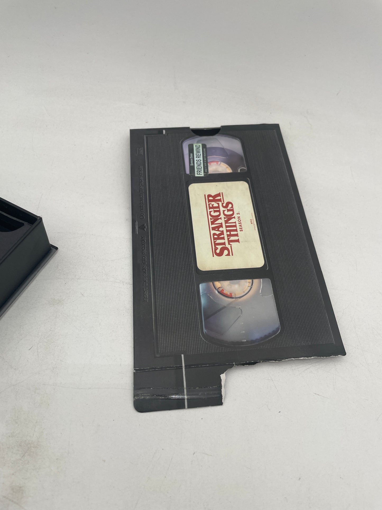 Stranger Things Season 2 VHS Limited Edition [Blu-Ray] - TV Show/Movie (Complete)