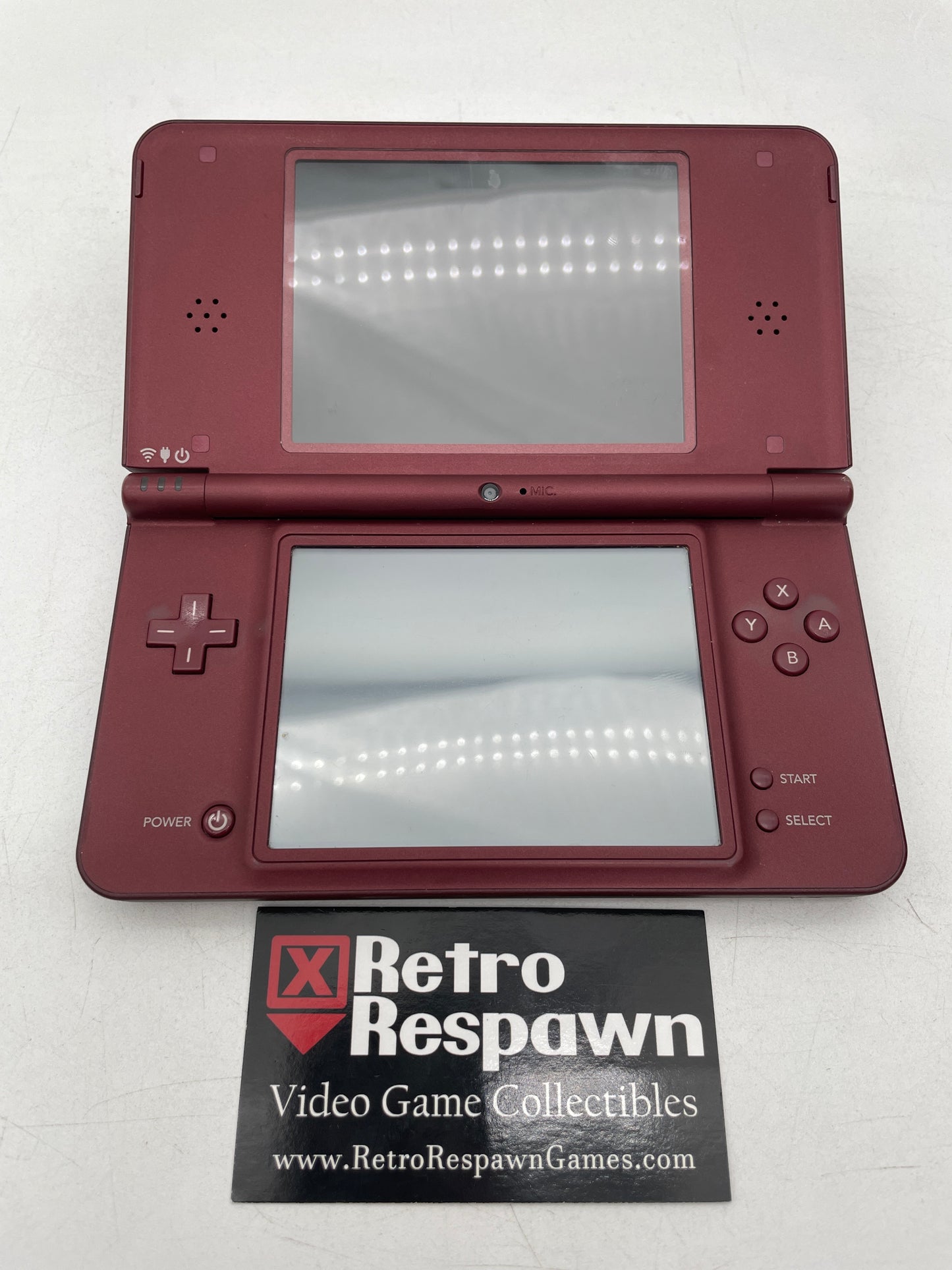 Nintendo DSi XL Burgundy - Nintendo DS (Console + Charger)